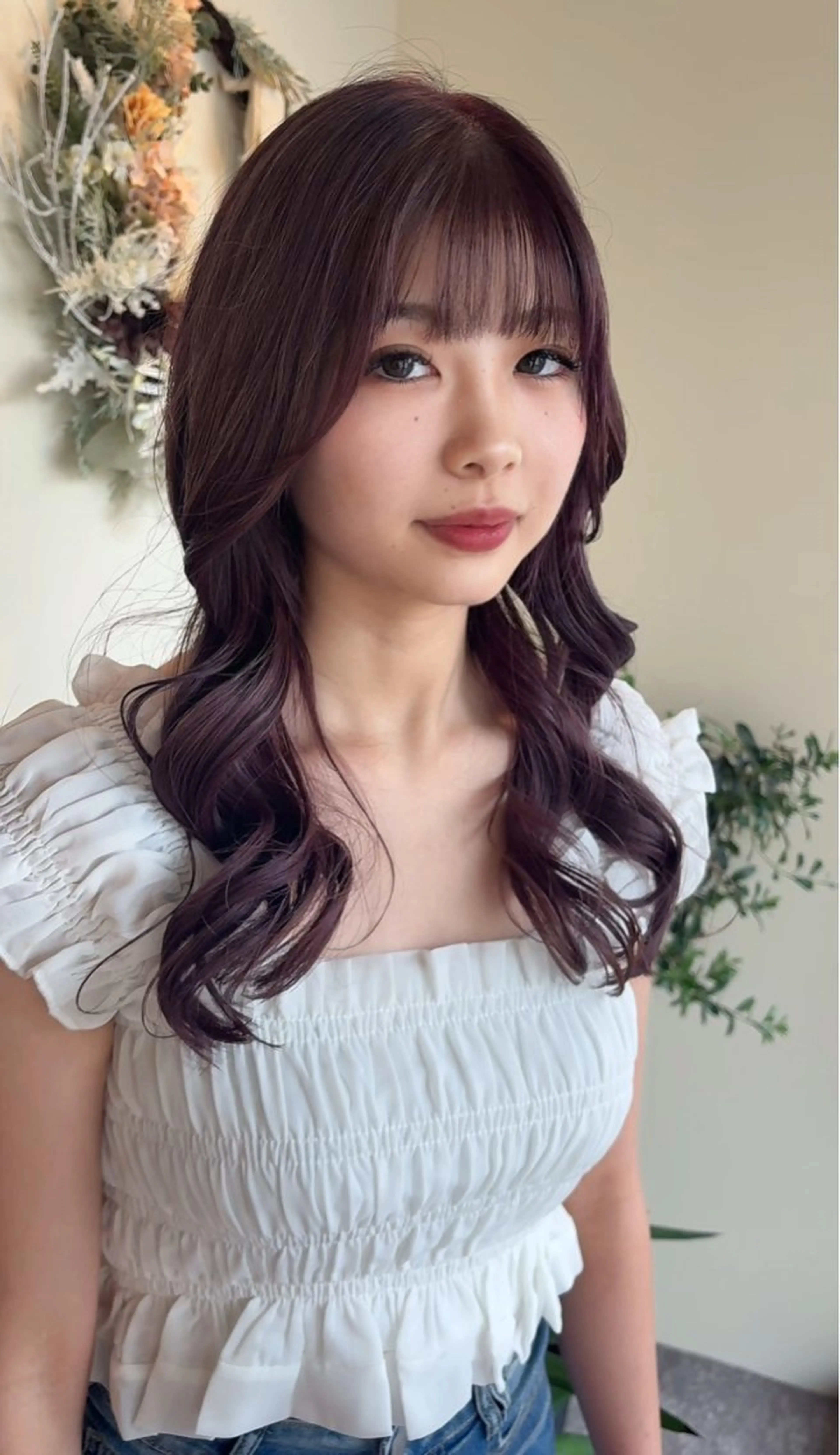 セミロング パープルカラー 西田 朋華のヘアスタイル