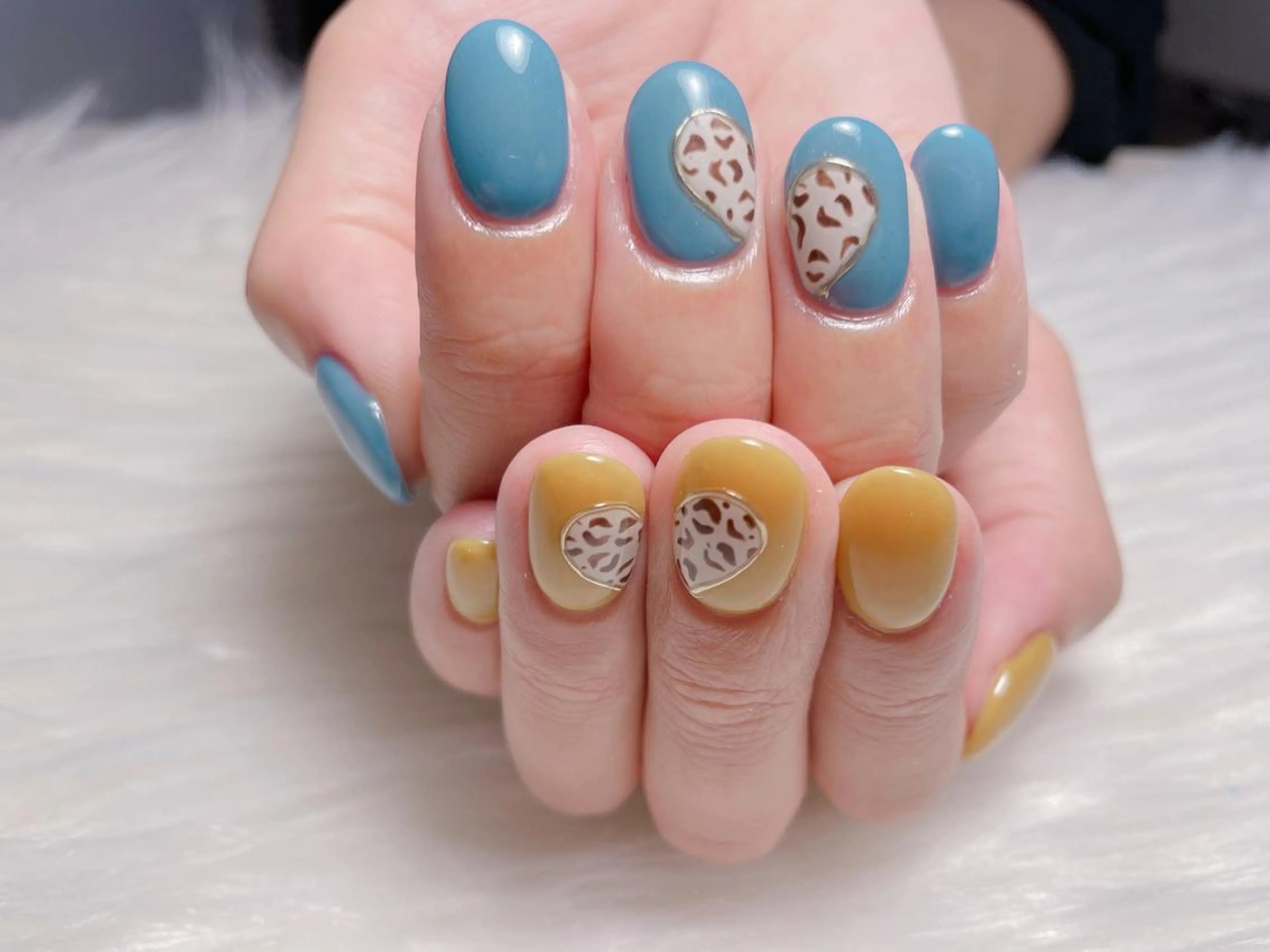 ミディアム MiKi Nai池袋 長さだし得意のネイルデザイン