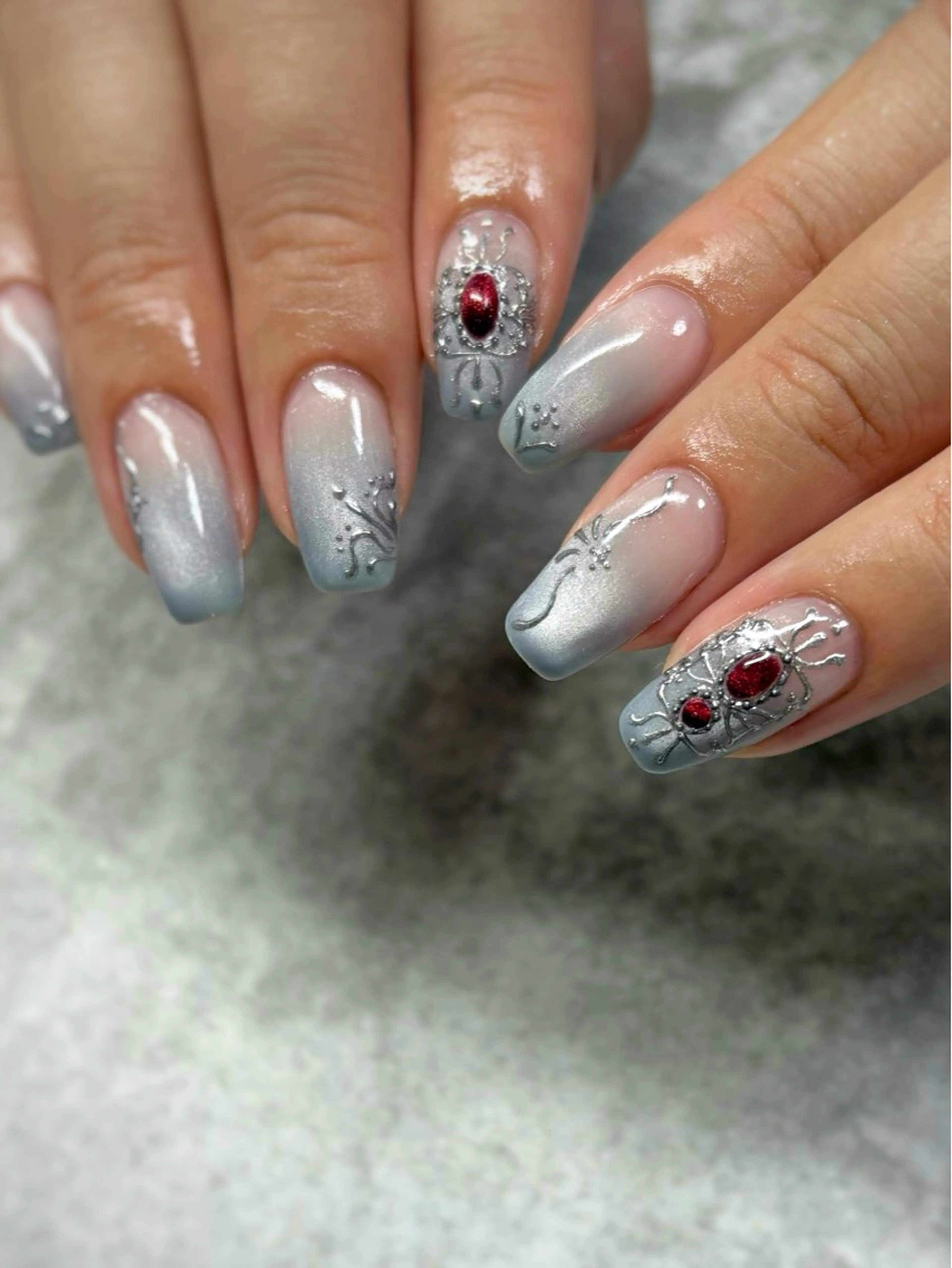 ネイル ハンドネイル FIORITURA Maikoのネイルデザイン