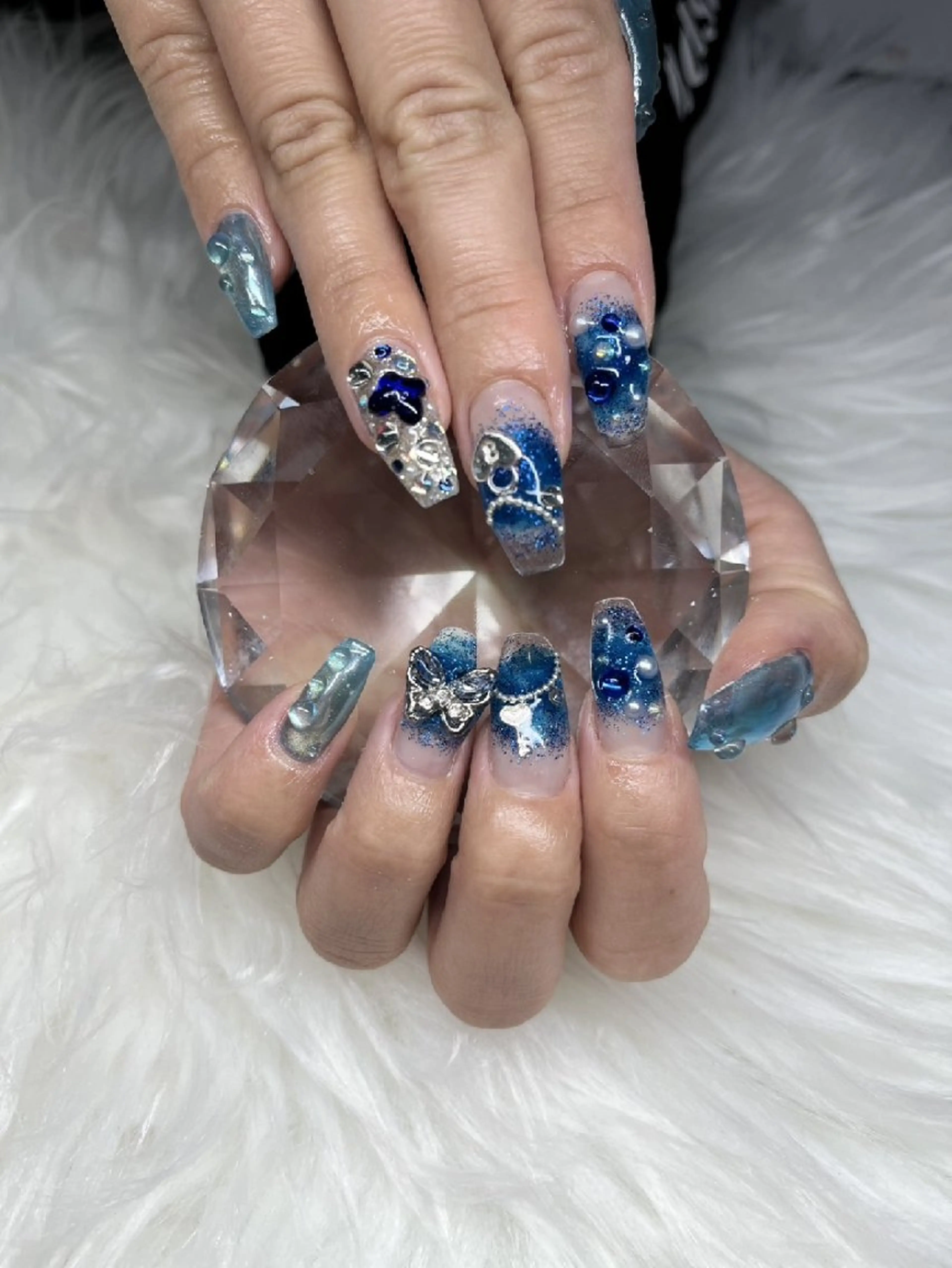 ネイル ハンドネイル 🌺chimu🌺 予約リクエスト可能☆のネイルデザイン