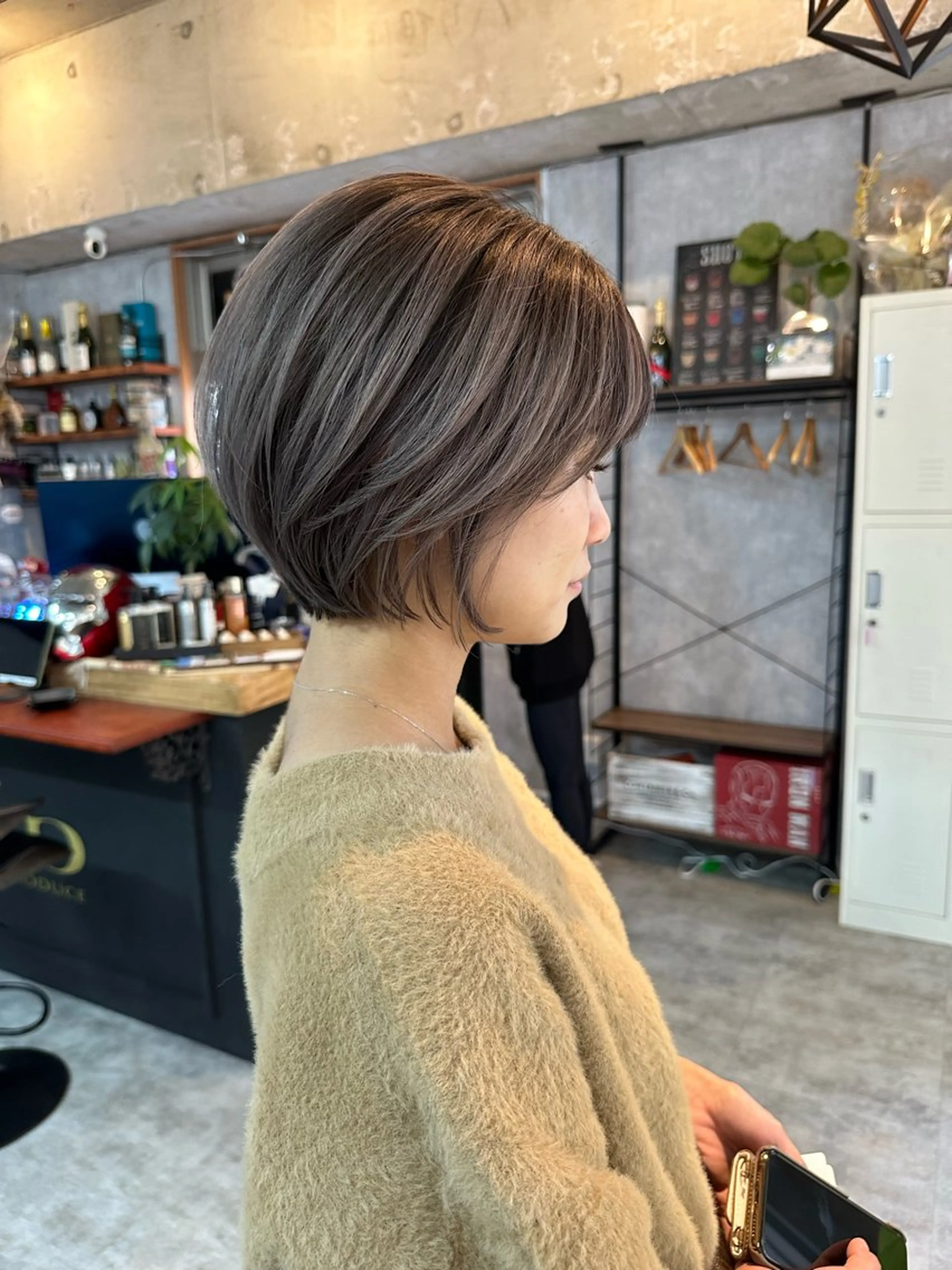 ショート 切りっぱなしボブ ショートボブ ハンサムショート 丸みショート ボブ カット ヘアカラー トリートメント C’LD hair  produce /シールドヘア所属・モテ髪/ボブ/ショー ト/アダチフウトのヘアスタイル