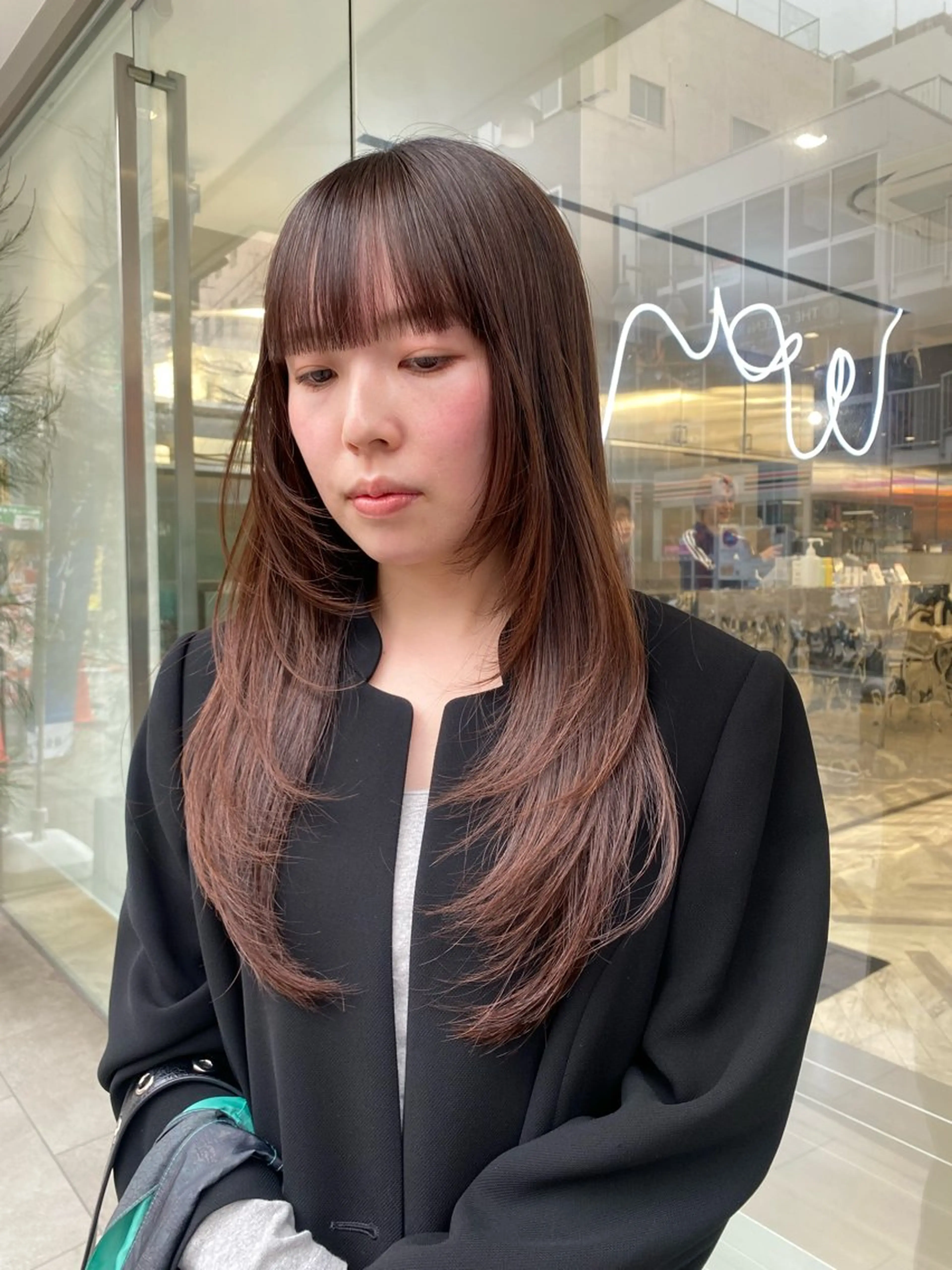 ロング 顔まわりレイヤー 顔周りカット レイヤーカット ロング otoha☆カラー/ レイヤー/八王子のヘアスタイル