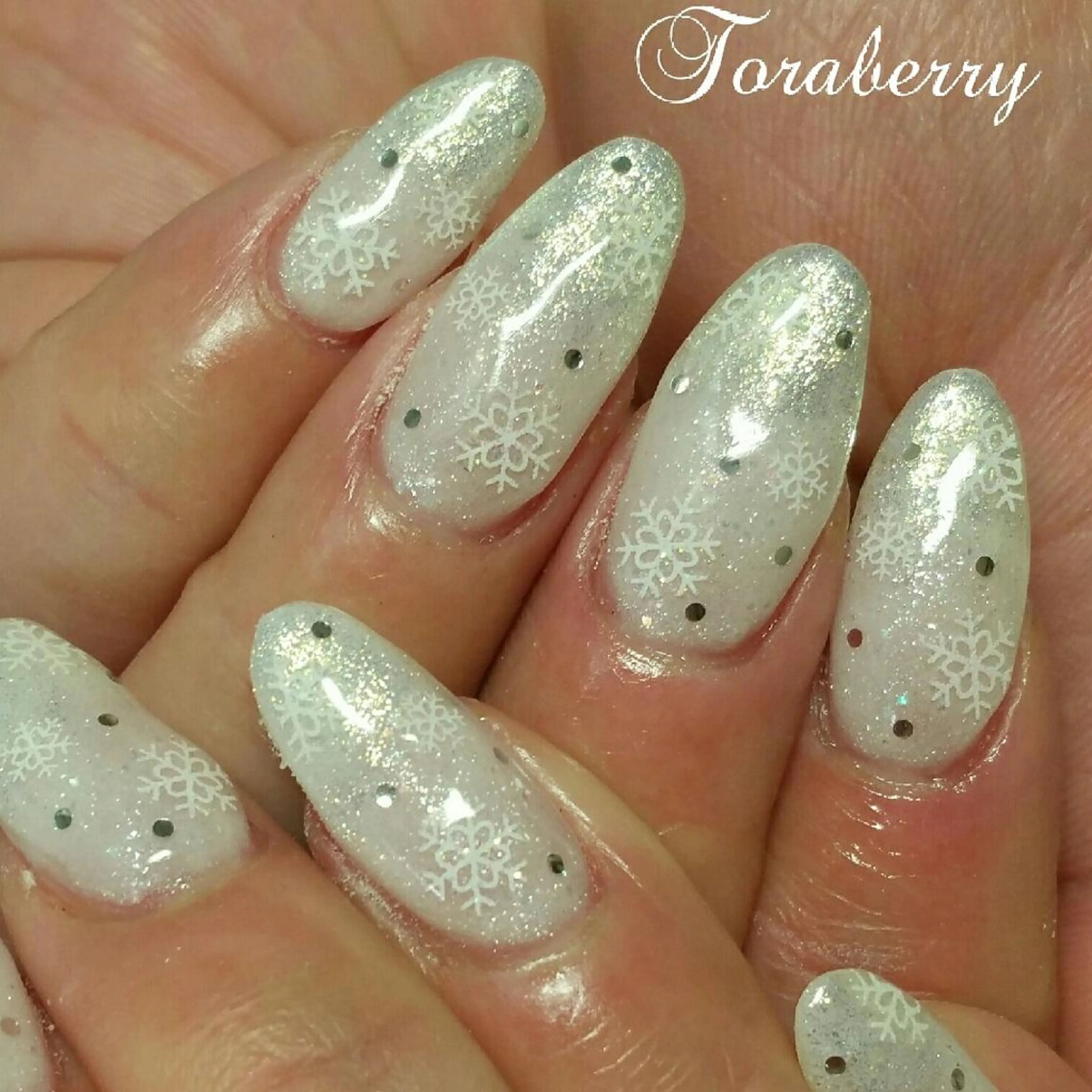 ネイル 持ち込み ネイリスト なつみのネイルデザイン