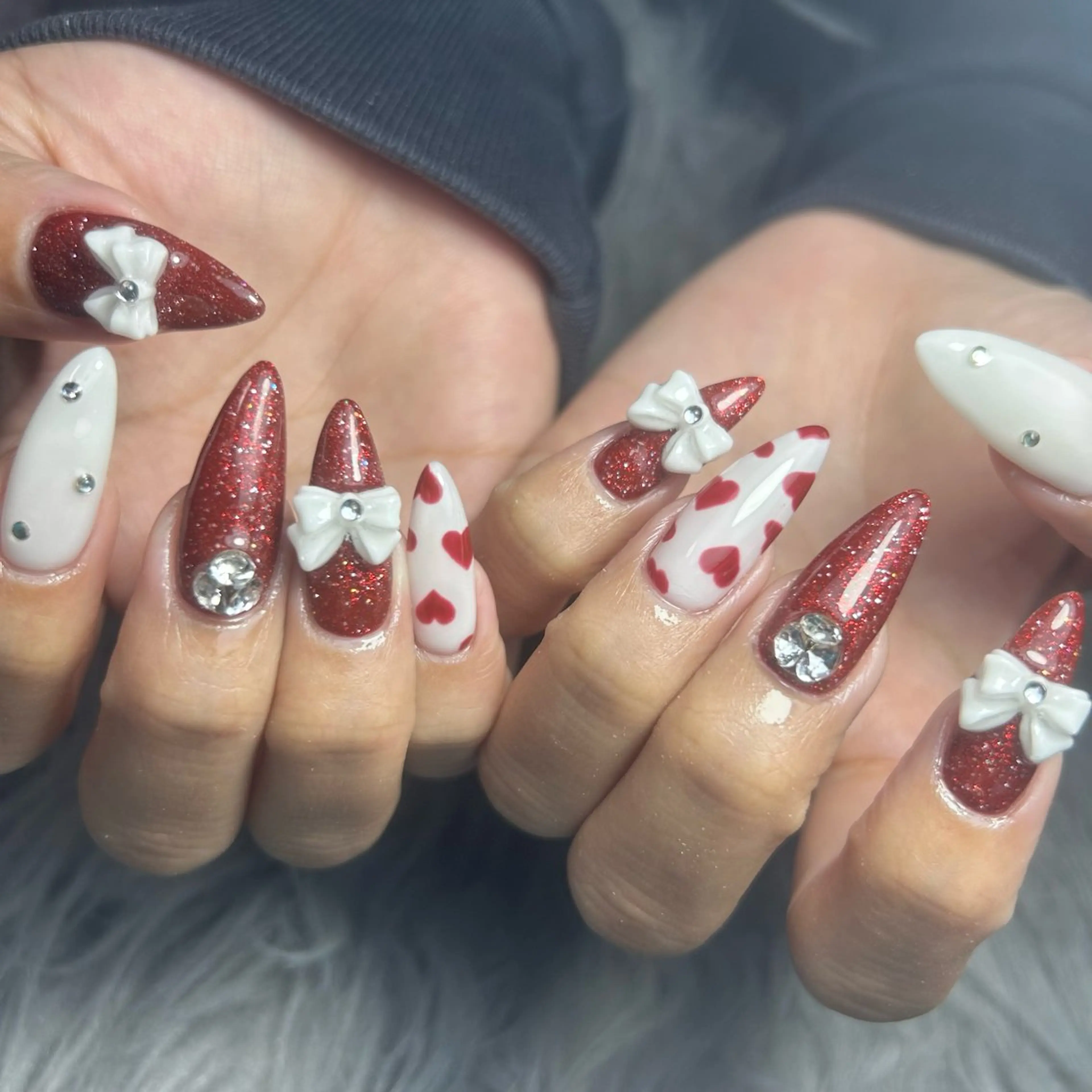 ネイル バレンタイン ハンドネイル ⛓Miyu ⛓のネイルデザイン