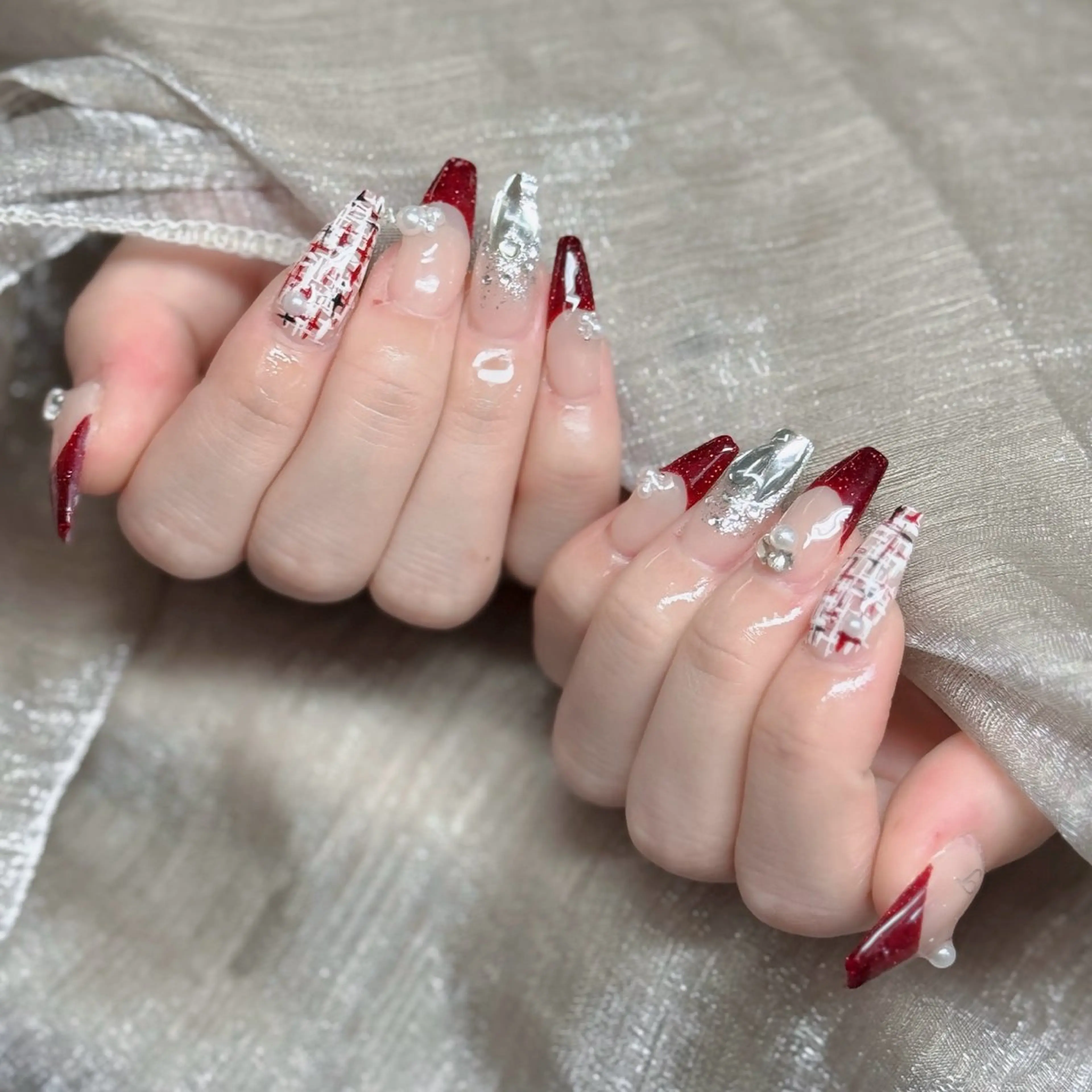 ネイル ロングネイル マグネットネイル リボン 夏ネイル スーパーロングネイル ハンドネイル Hani Nail XUKAのネイルデザイン