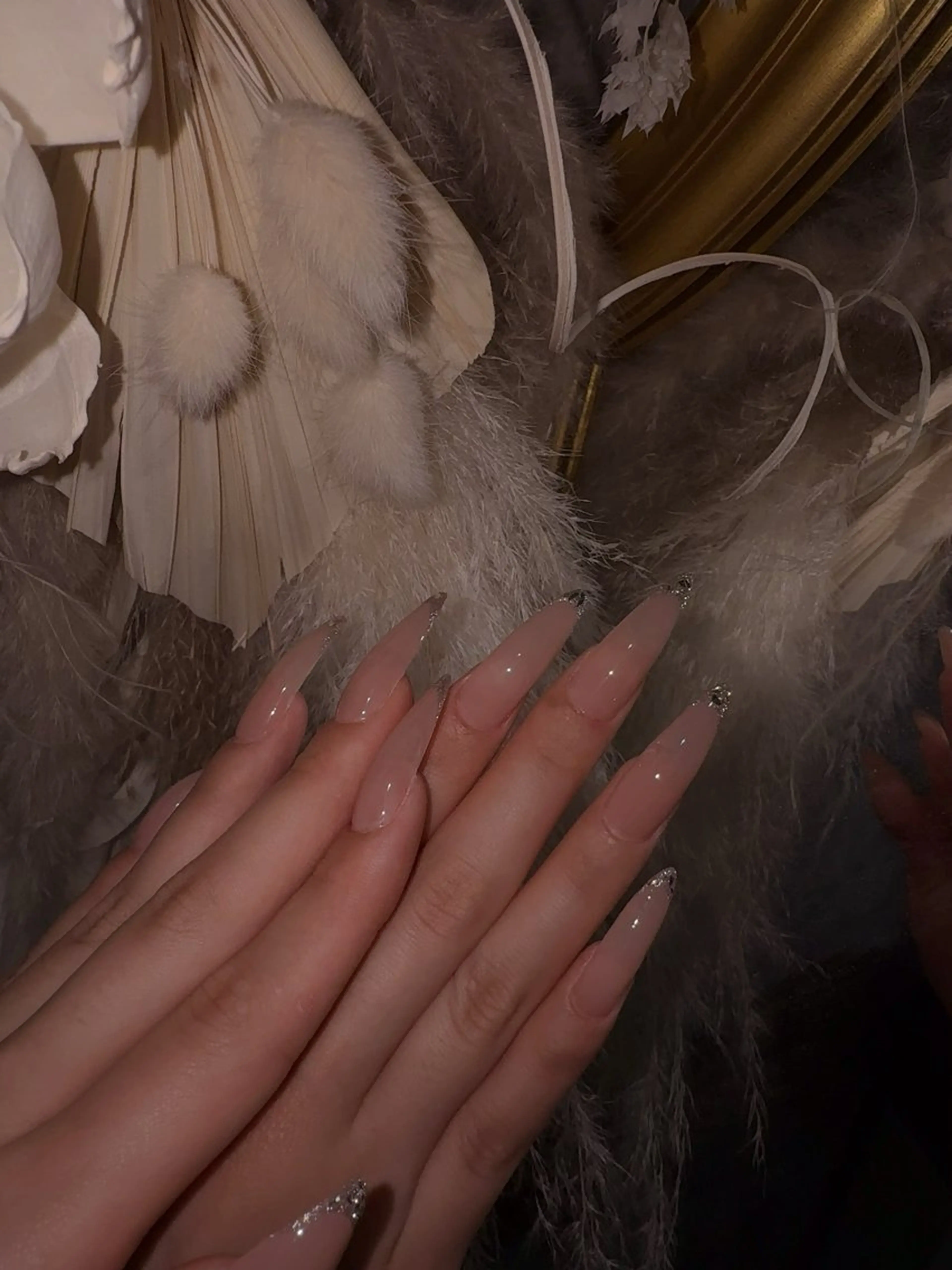 ネイル フレンチネイル ガラスフレンチ ハンドネイル emuなんば HONOKAのネイルデザイン