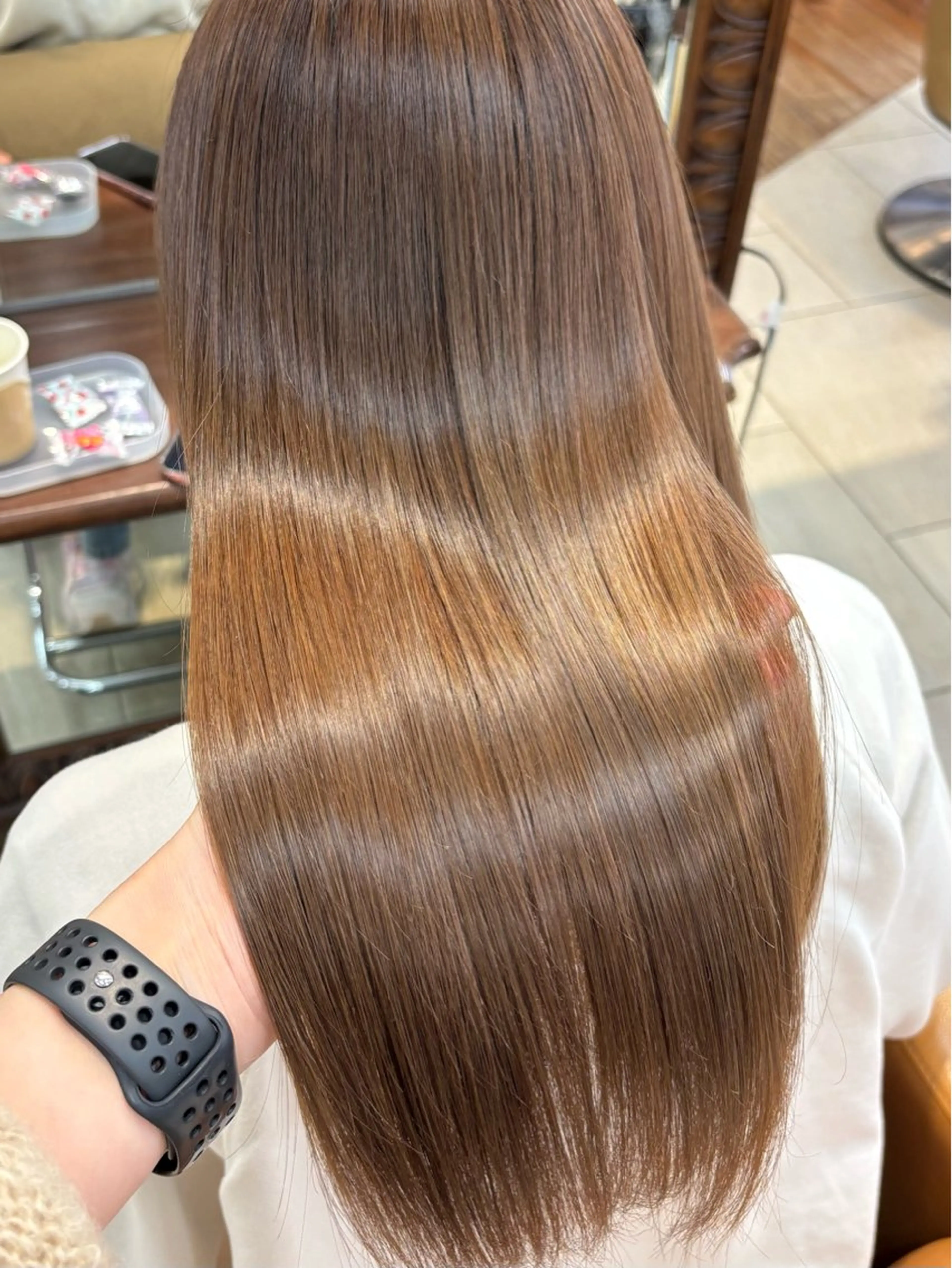 セミロング 髪質改善 トリートメント カット トリートメント 熊川 愛理のヘアスタイル