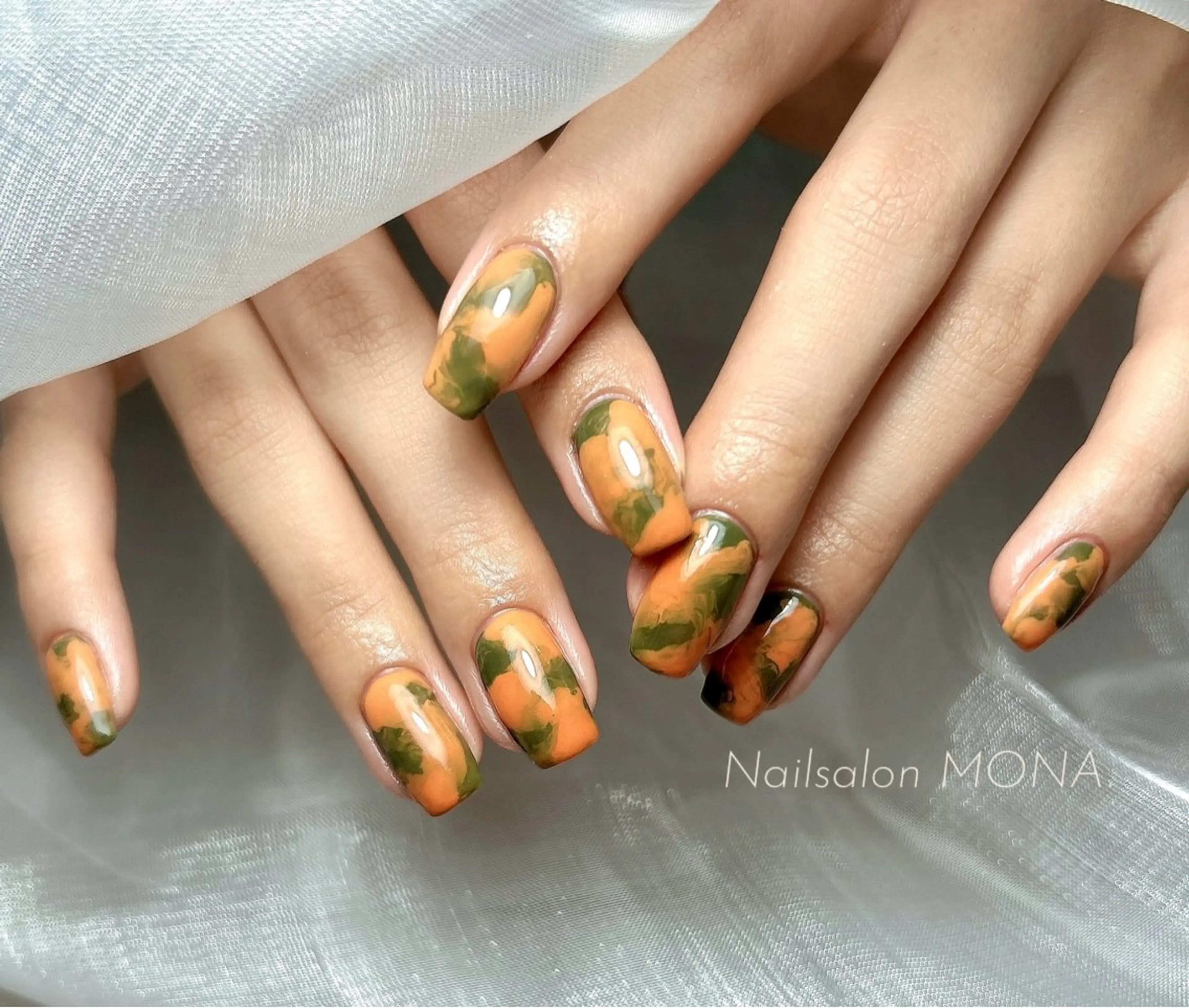 ネイル オレンジ ハンドネイル Nailsalon MONA.のネイルデザイン