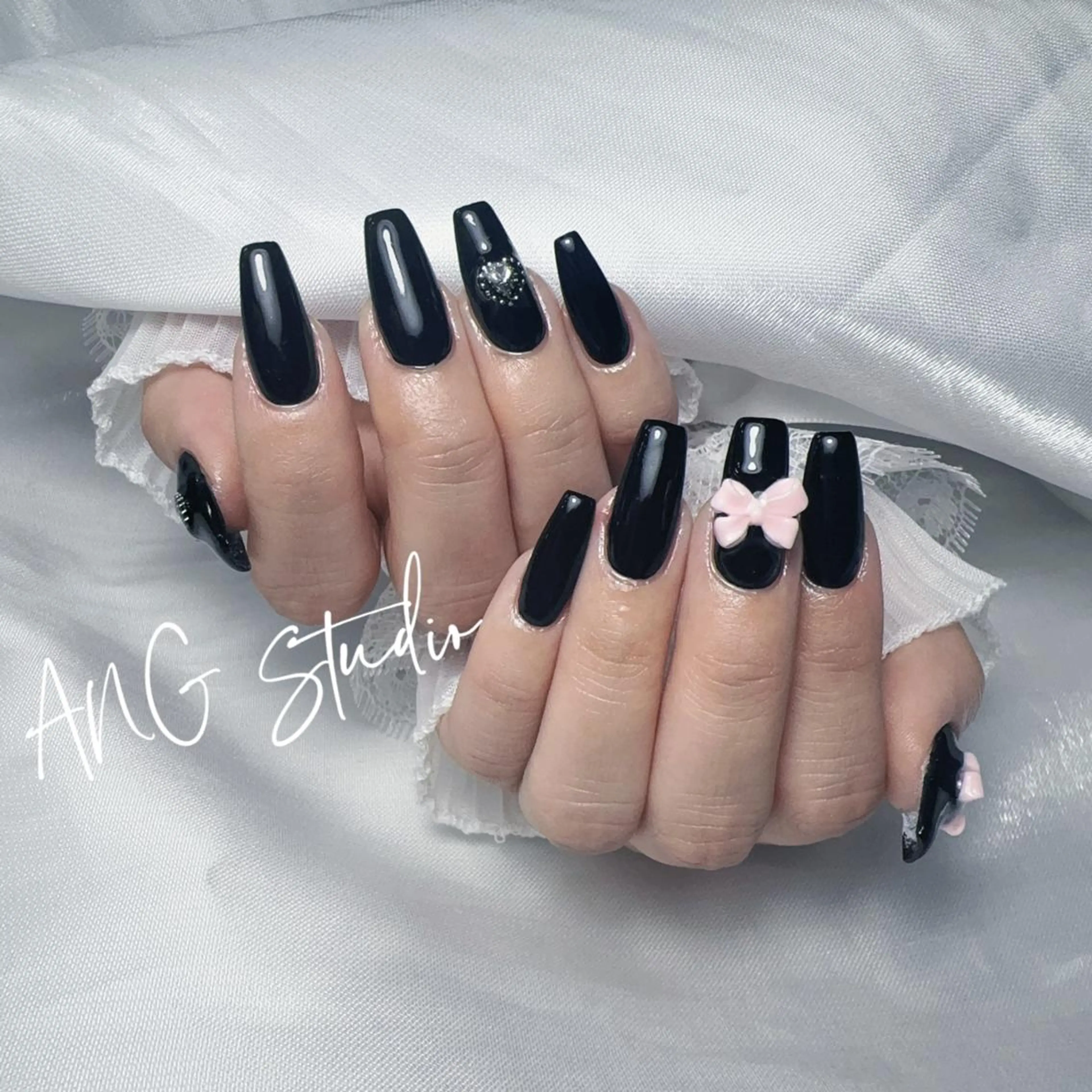 チップ長さだし+ワンカラー/ラメーグラ「オフなし」の写真