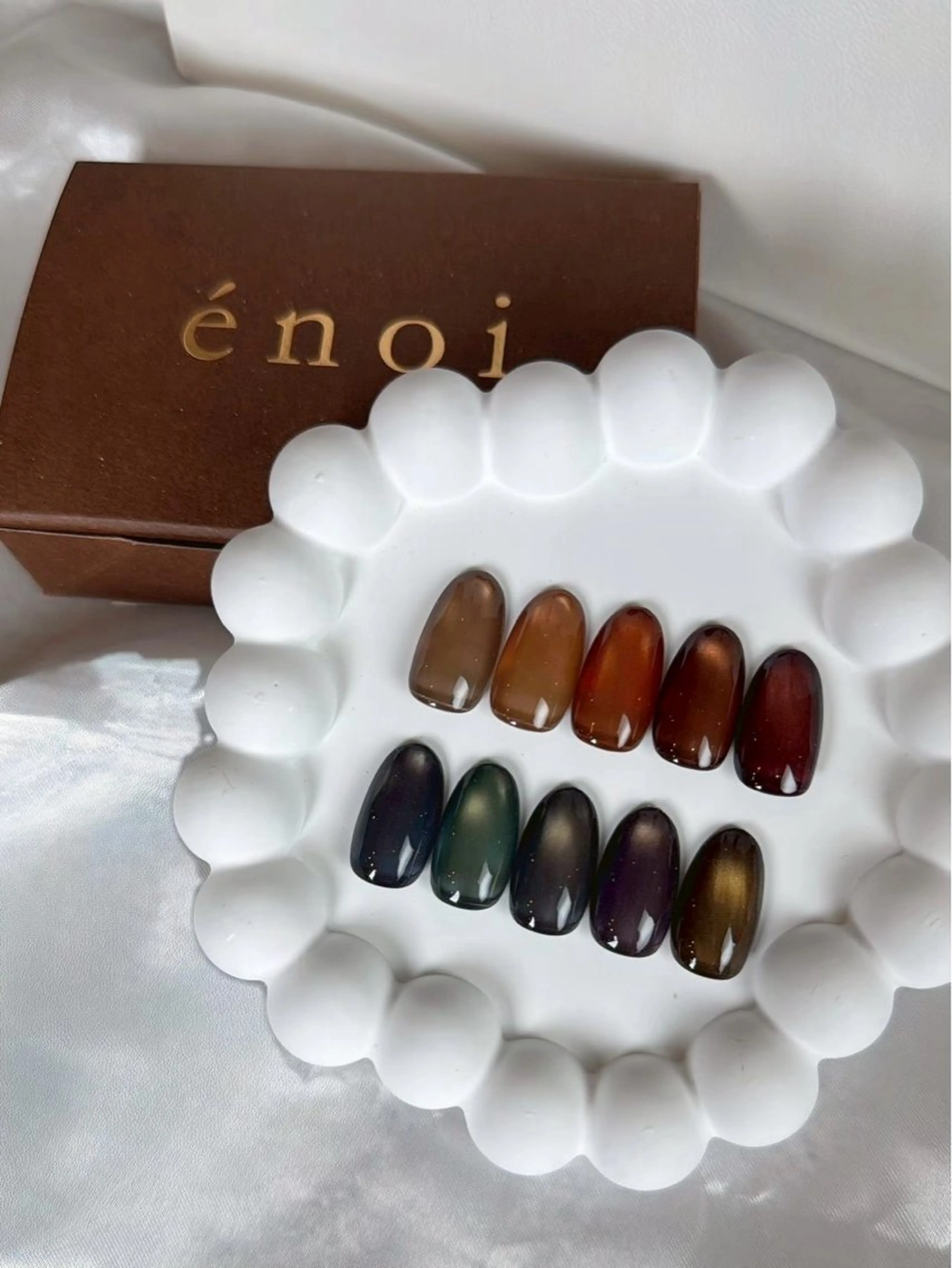 ネイル マグネットネイル ハンドネイル ネイルサロンバニラ所属・清水 絢音のネイルデザイン