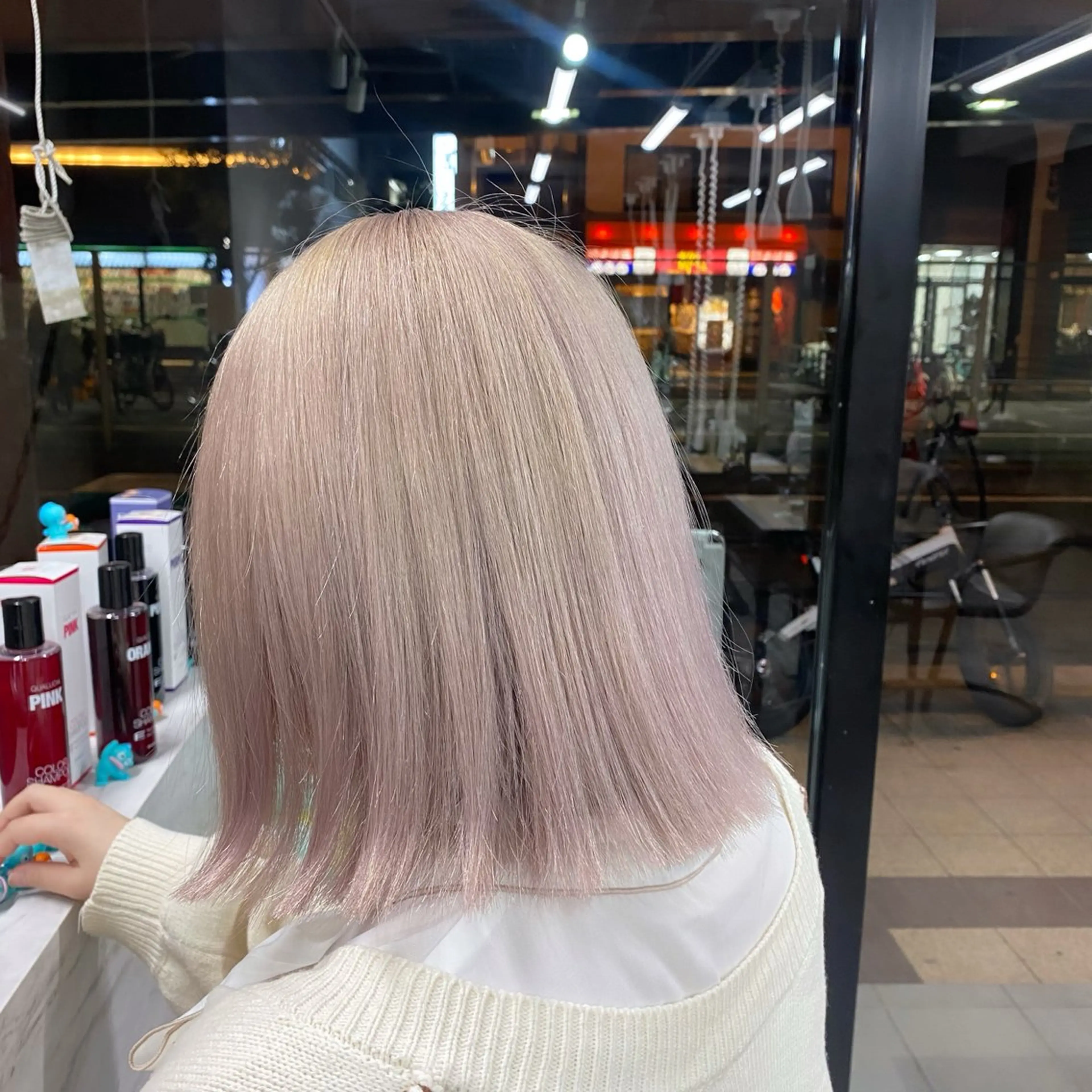 カラー ブリーチ デザインカラー ハイトーンカラー ヘアカラー Seleneコウキ ブリーチ/ハイトーンのヘアスタイル