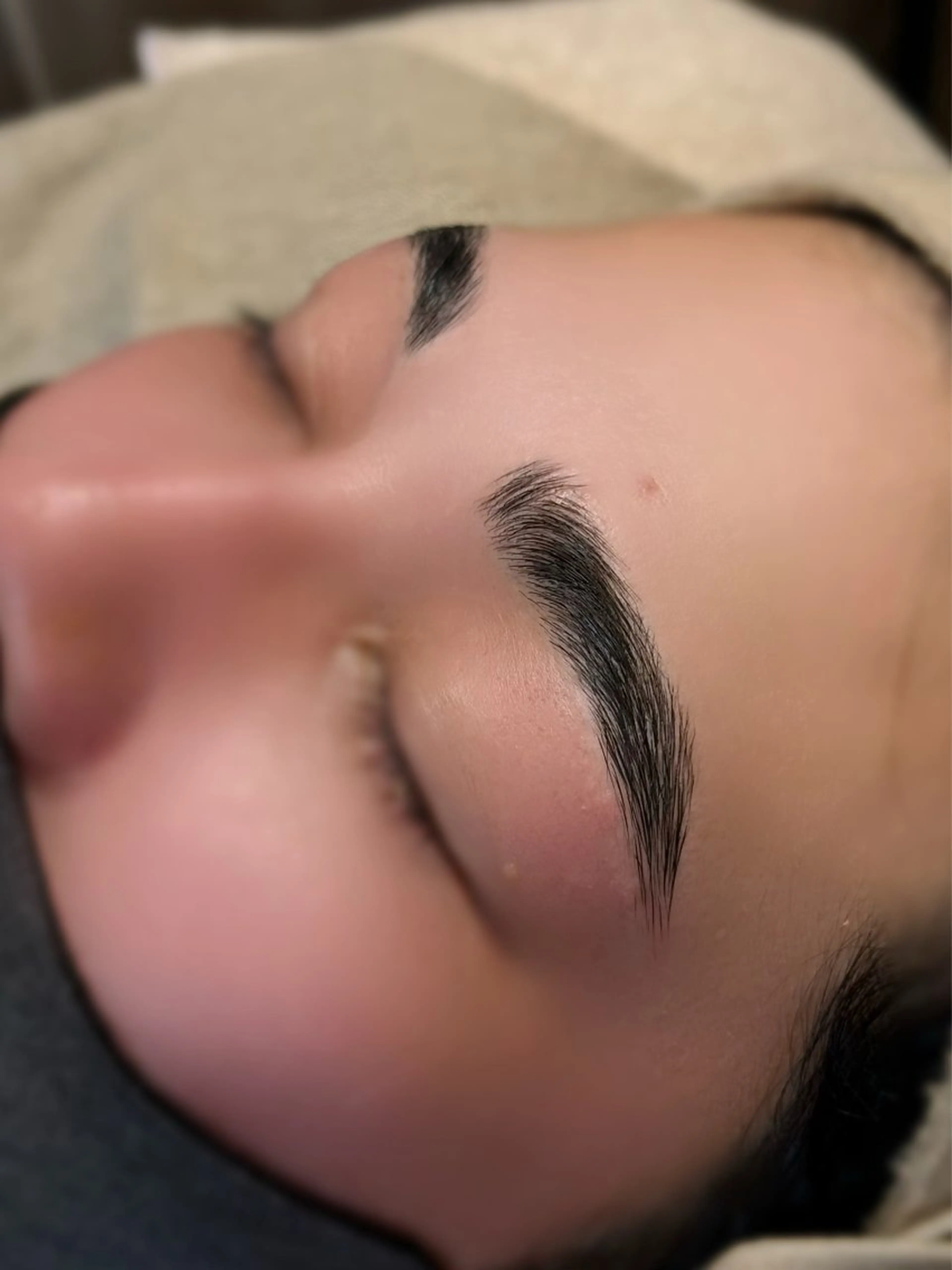 アイブロウ メンズアイブロウ crevia所属・Crevia Chieのマツエク・マツパデザイン