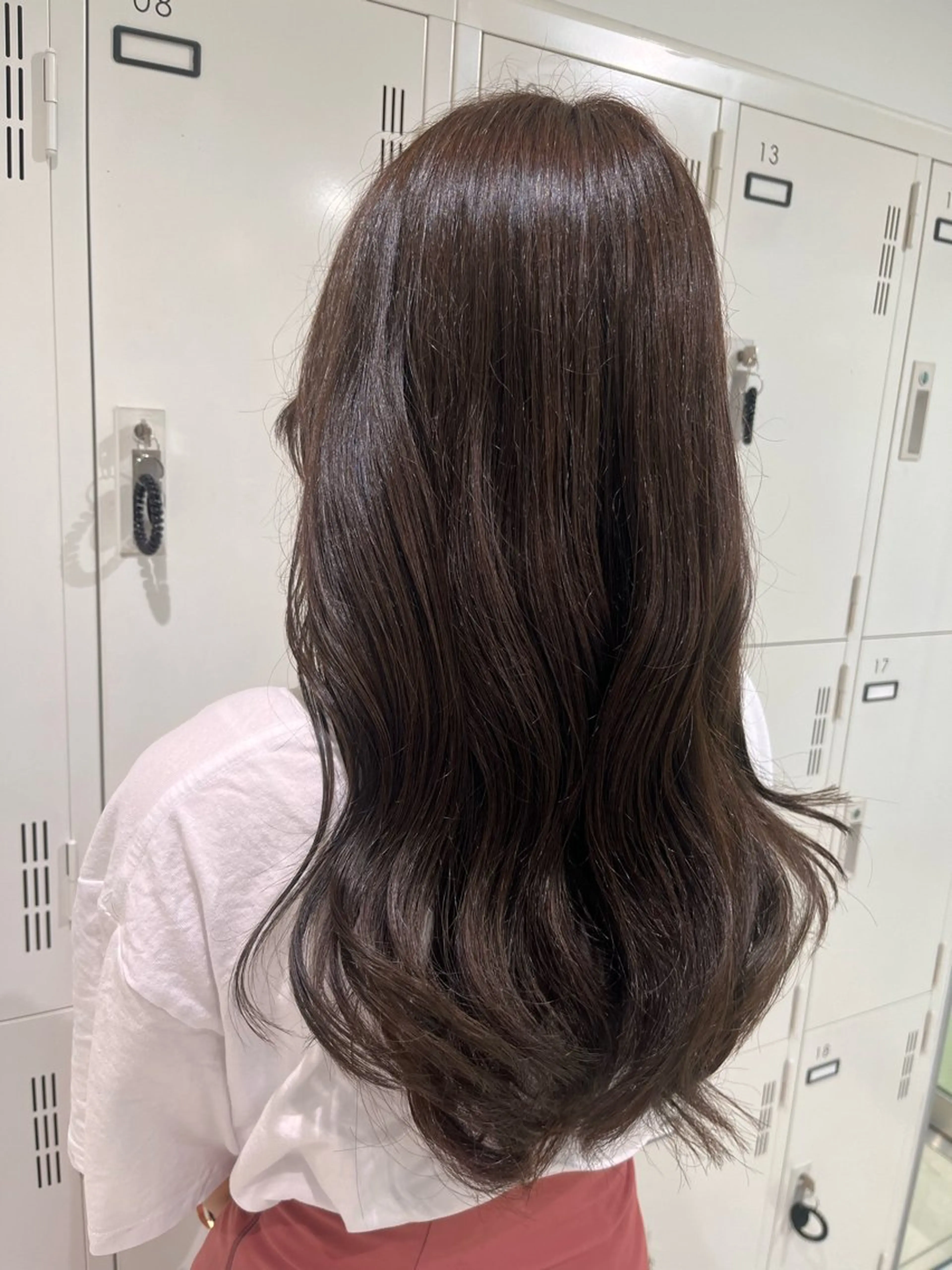 セミロング カラー グレージュ カット ヘアカラー トリートメント 【センターパート/ マッシュ】ryokaのヘアスタイル