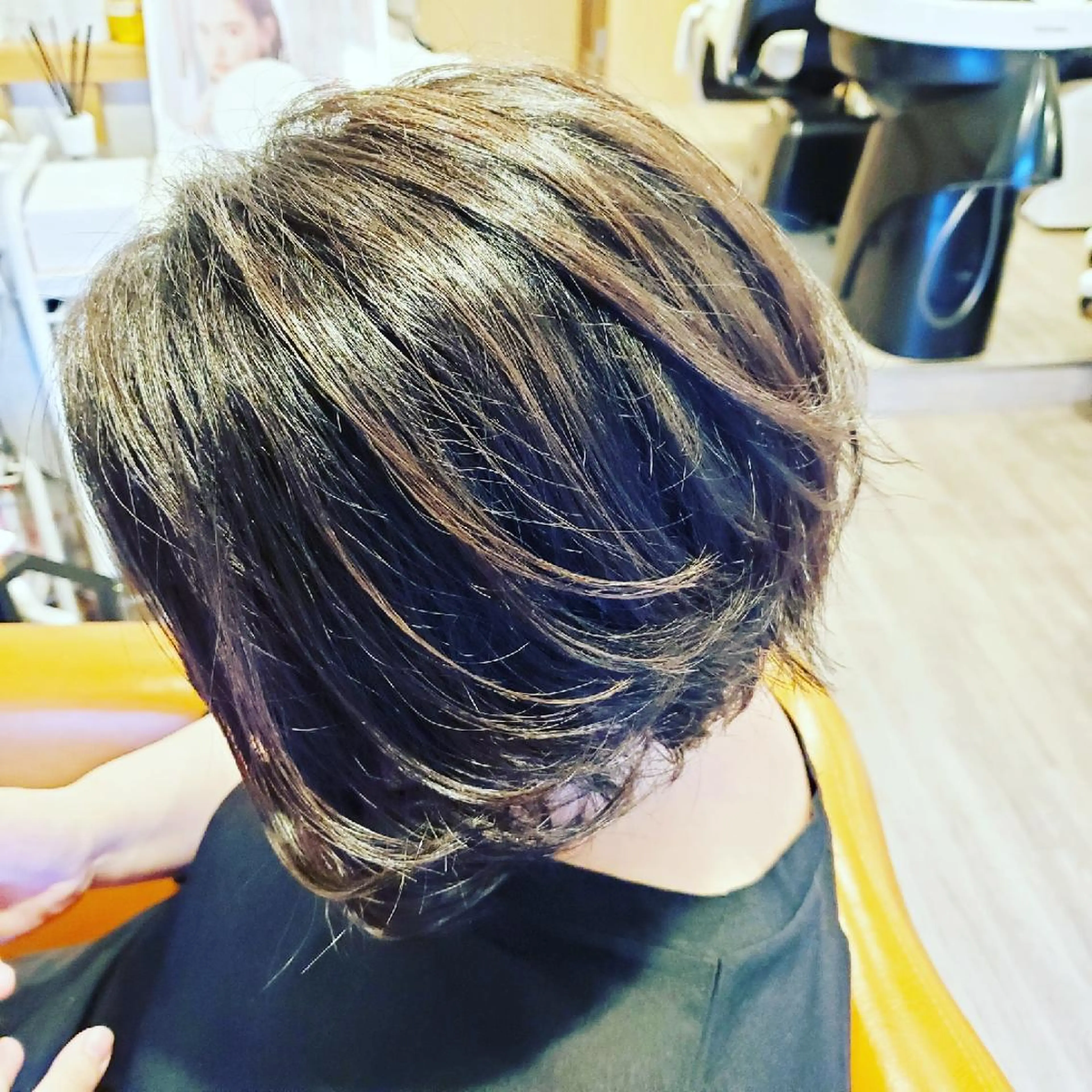 ショート カラー アディクシーカラー ブリーチ イルミナカラー 外国人風カラー トリートメント カット ヘアカラー トリートメント spa hair  ark 富井直美のヘアスタイル
