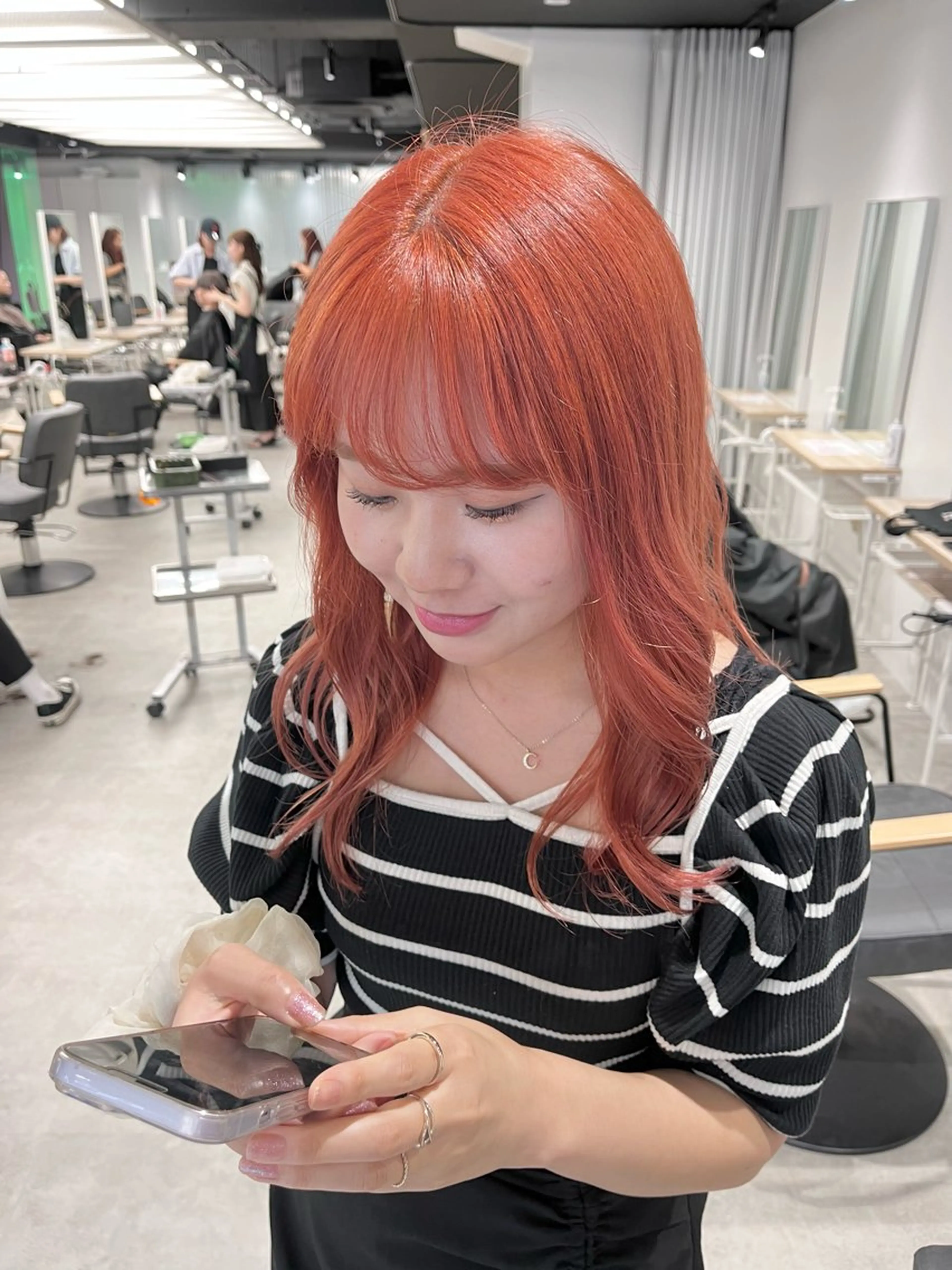 ミディアム カラー ヘアアレンジ ベージュカラー ダブルカラー ハイトーンカラー ピンクカラー ピンクベージュ ヘアカラー mai🤍縮毛酸性ス トレート/アイリストのヘアスタイル