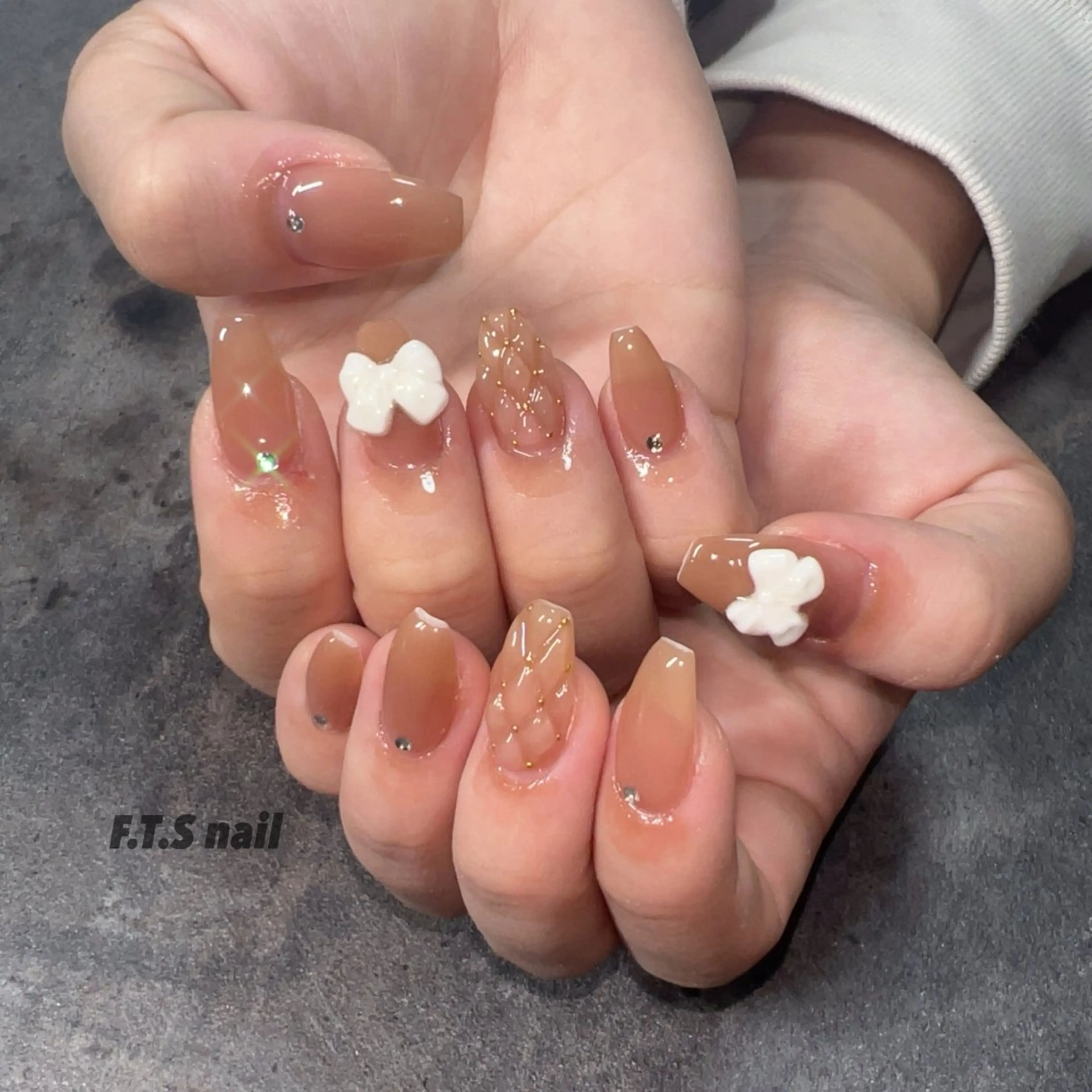 ネイル ハンドネイル F.T.S nailのネイルデザイン