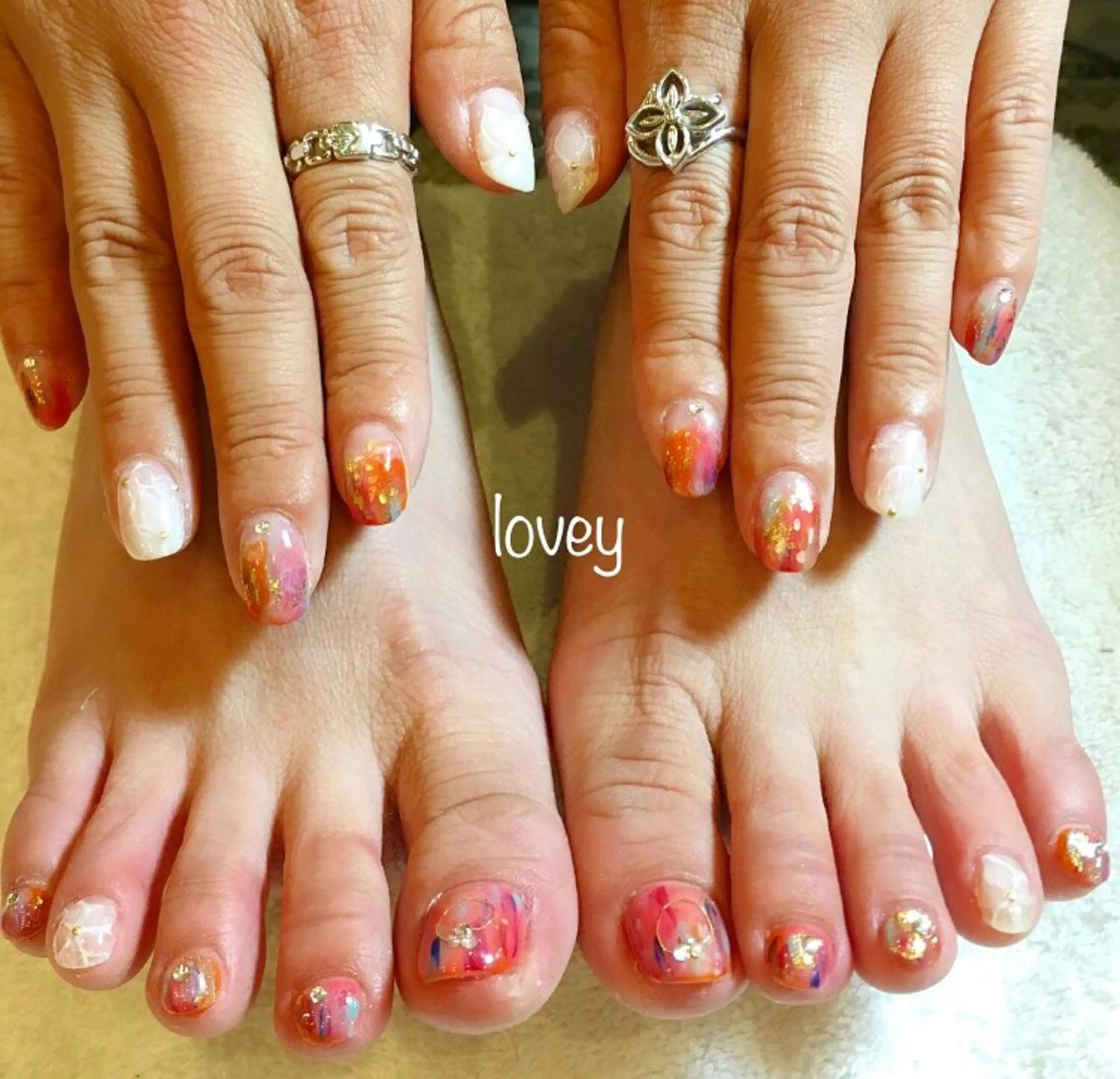 ネイル アートネイル フットネイル 持ち込み プライベートサロン loveyのネイルデザイン