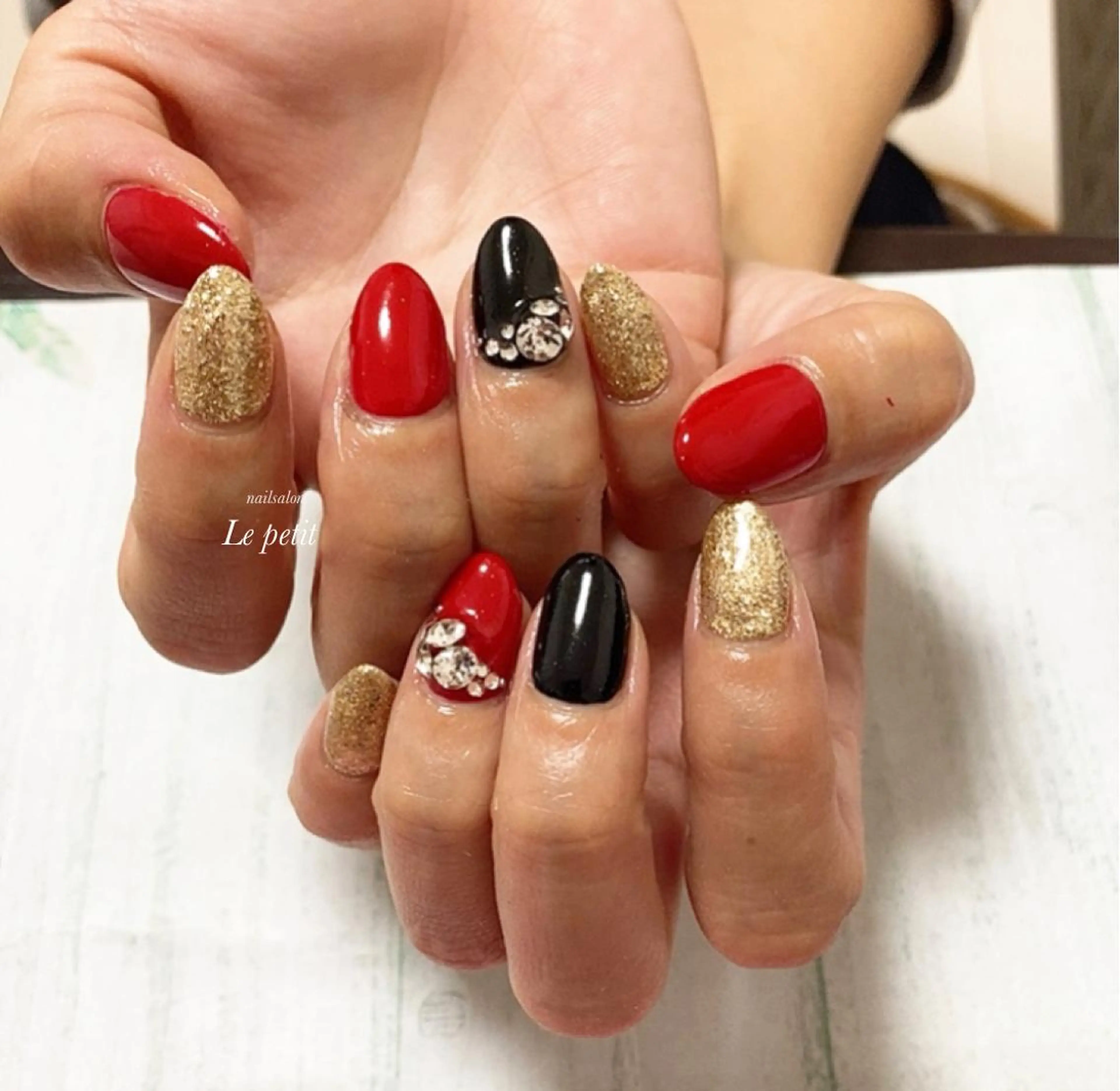 ネイル 石野 広佳のネイルデザイン