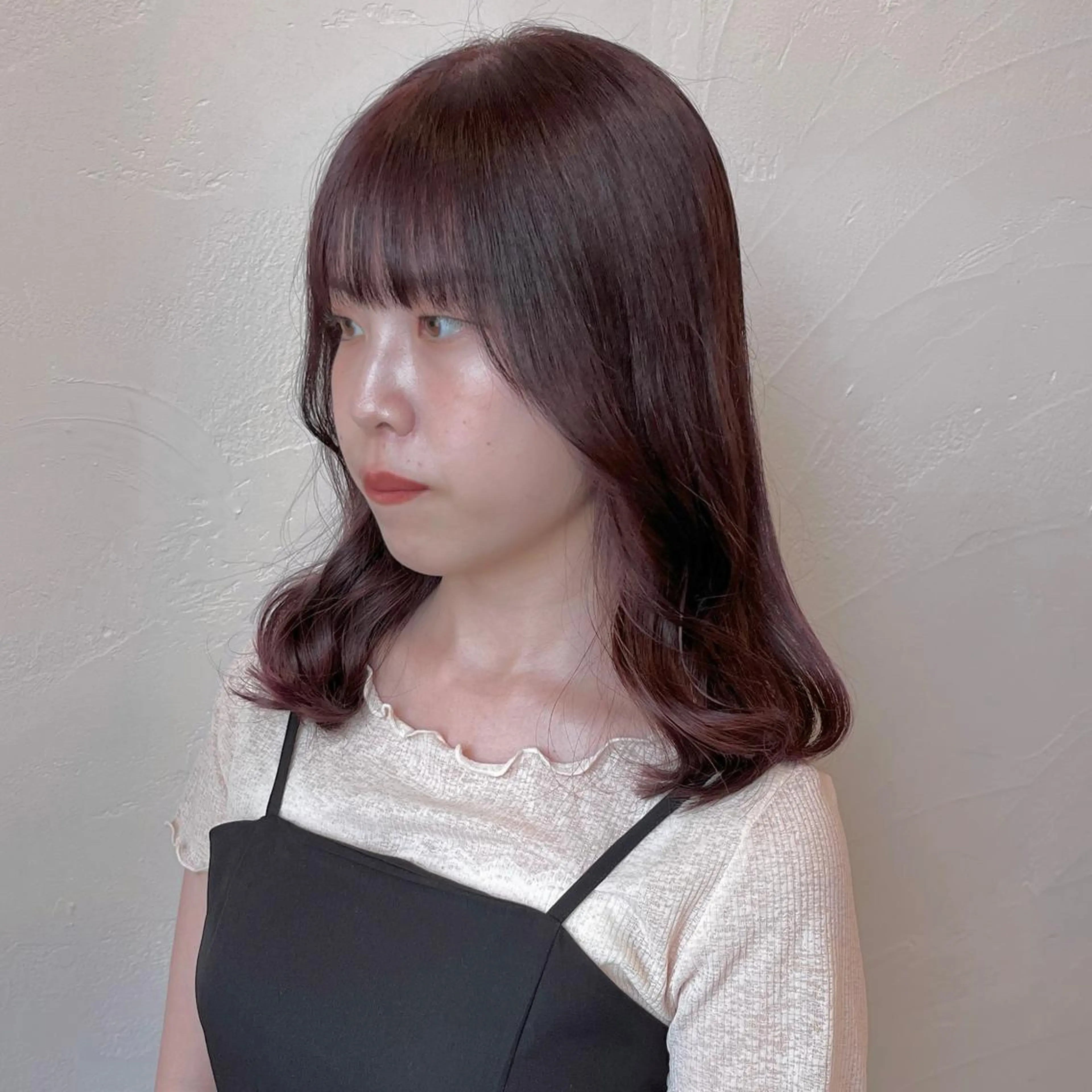 ミディアム カラー ブリーチ ダブルカラー ブリーチなしカラー ピンクカラー 伊藤ゆかり/髪質改善 /透明感カラーのヘアスタイル