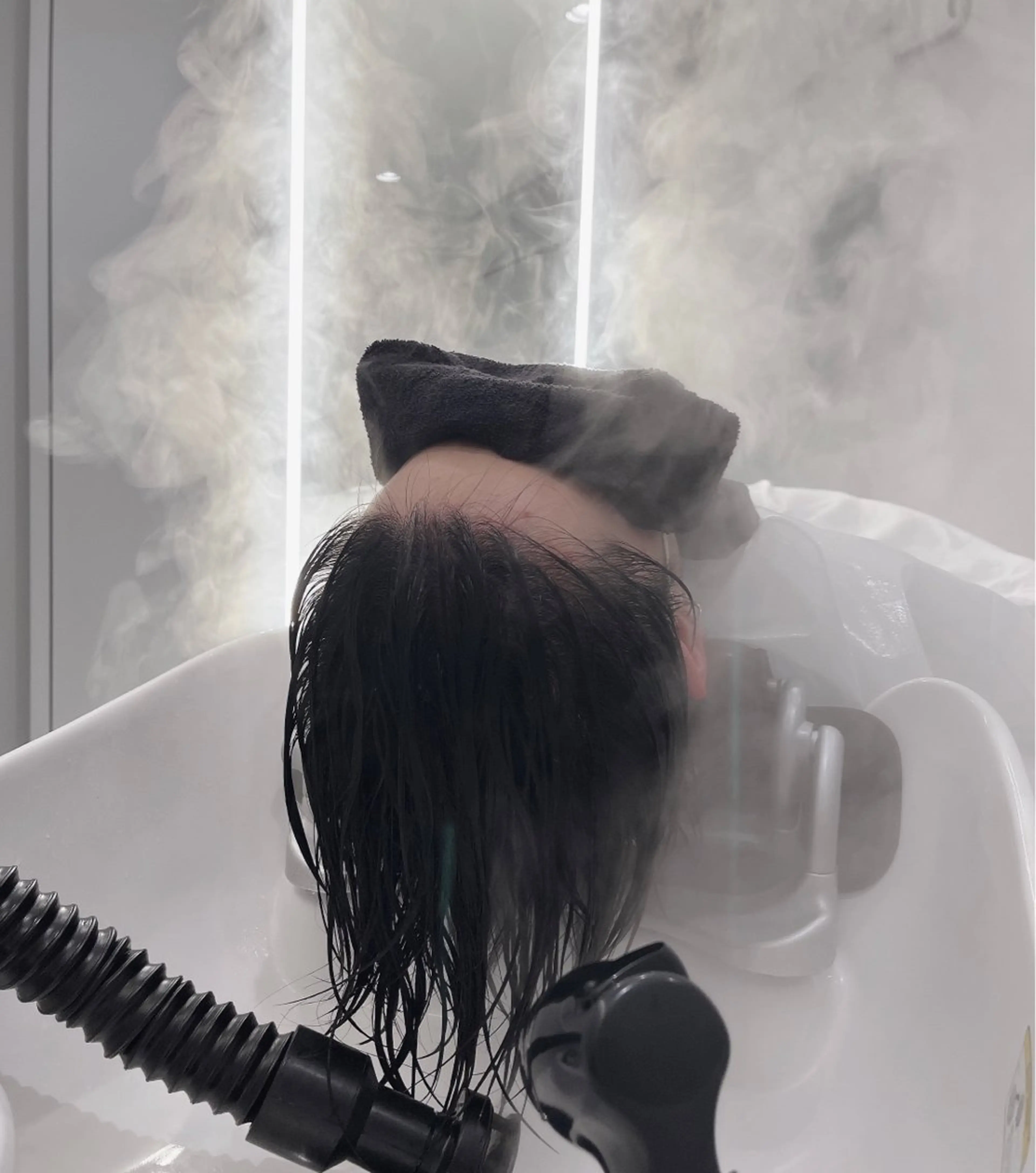 《夏のご褒美クーポン💖》眉WAX脱毛＋プチヘッドスパ＋シャンプートリートメント（セットなし）の写真