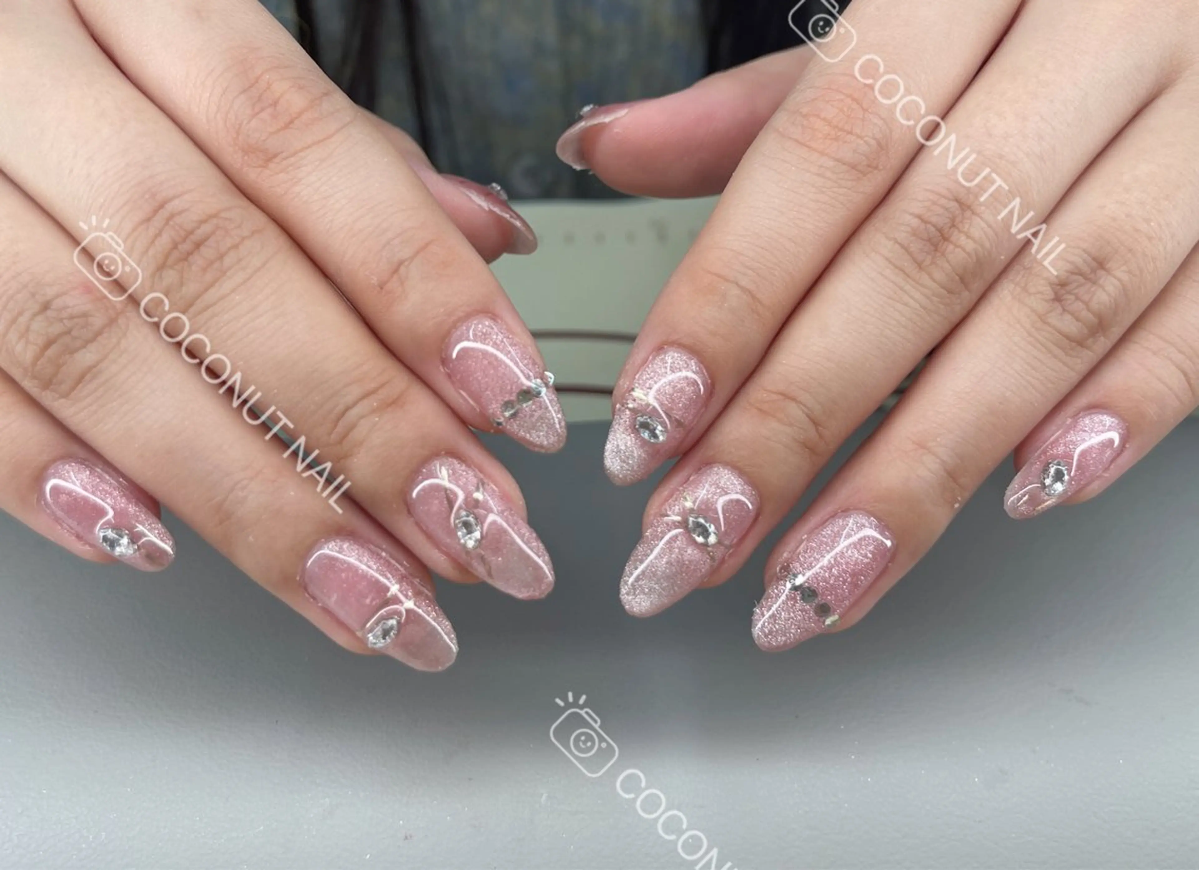 ネイル ハンドネイル 神田 ココナッツのネイルデザイン