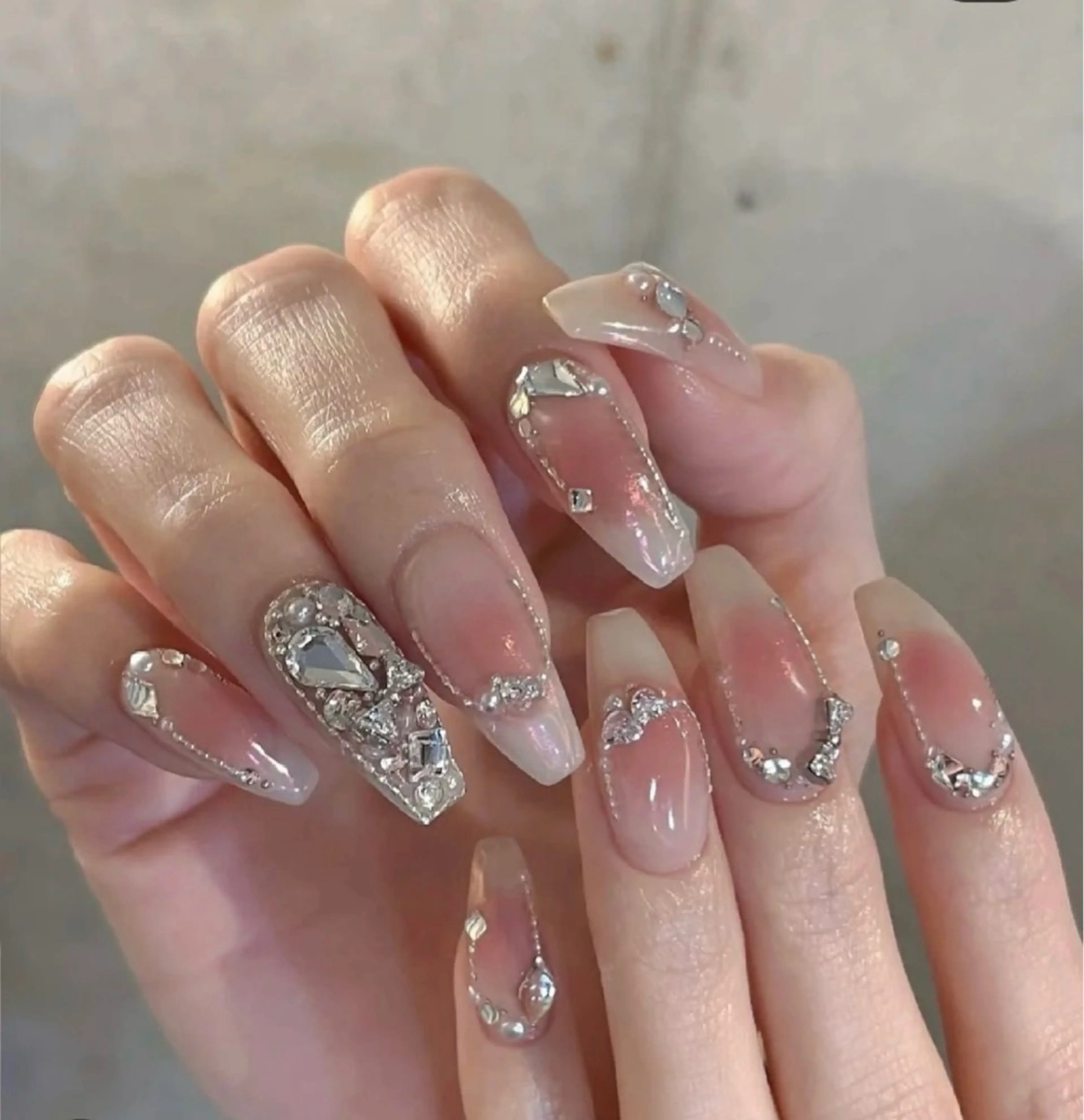 チップ長さ出し持ち込みデザイン💗【パーツ付け放題】💗の写真