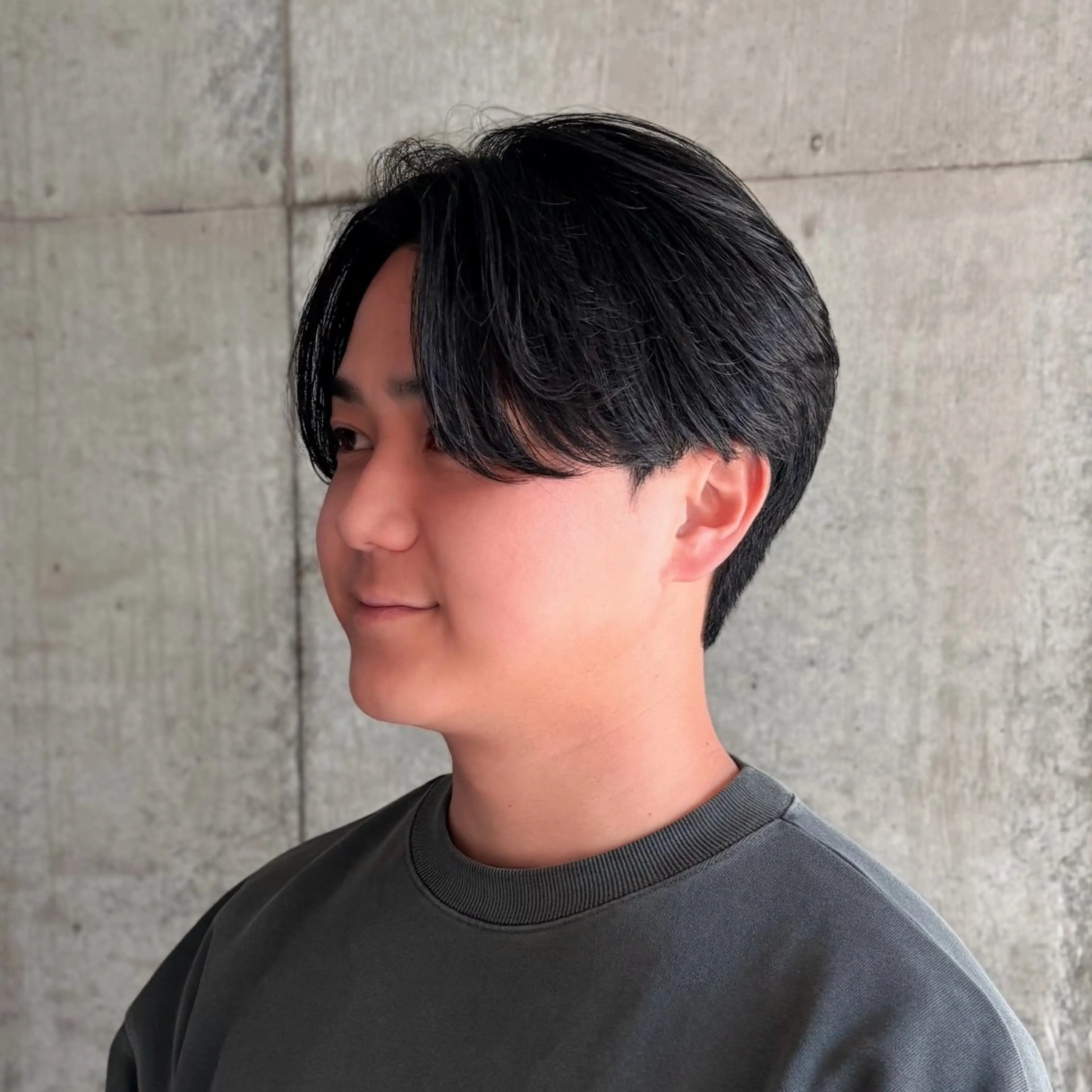 【ミニモ学割U24】　メンズカット＋曲がる縮毛矯正※ロングの場合予約の際に教えてください。の写真