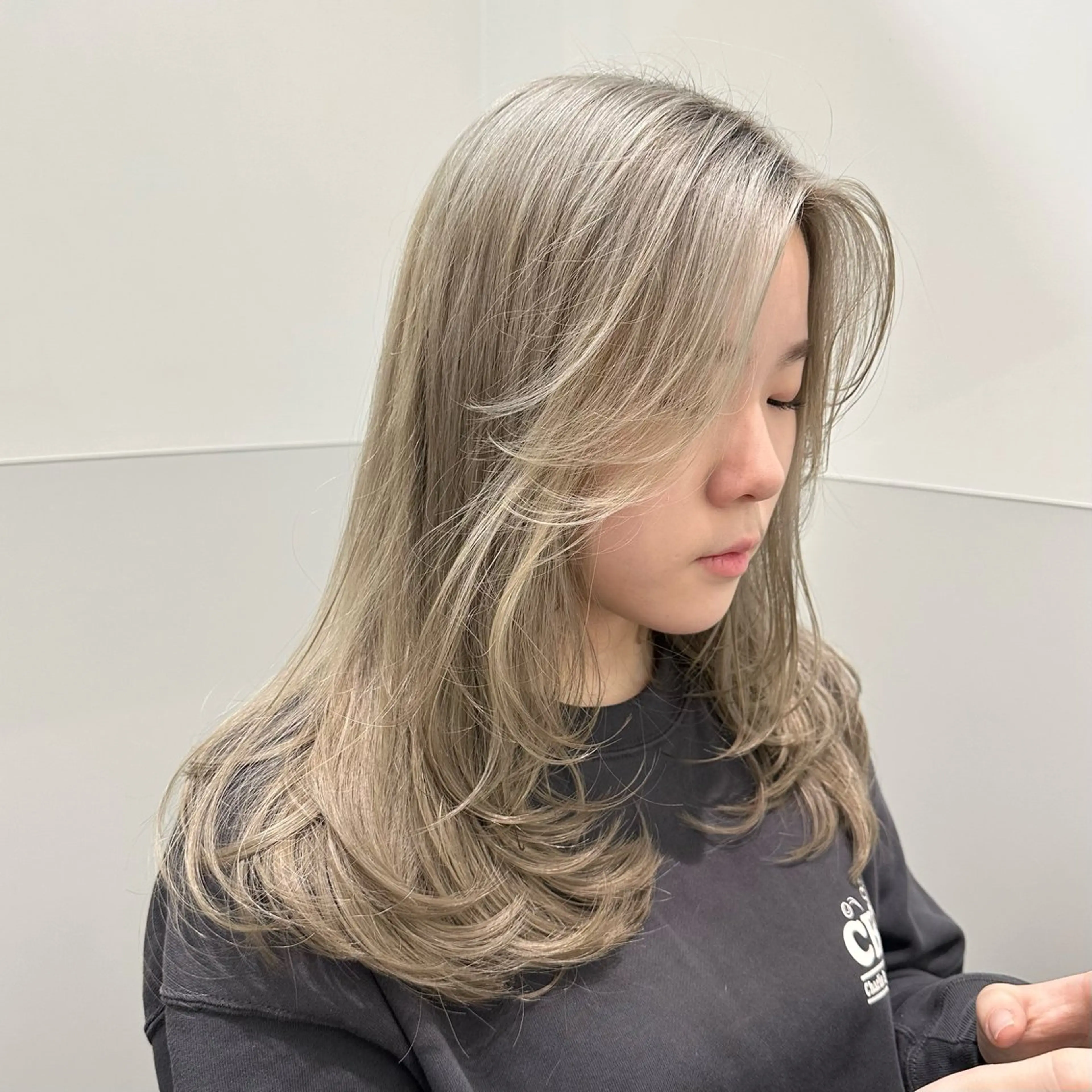 セミロング カラー ヘアカラー go today原宿vita所属・✨艶カラー美容師✨ リュウトのヘアスタイル