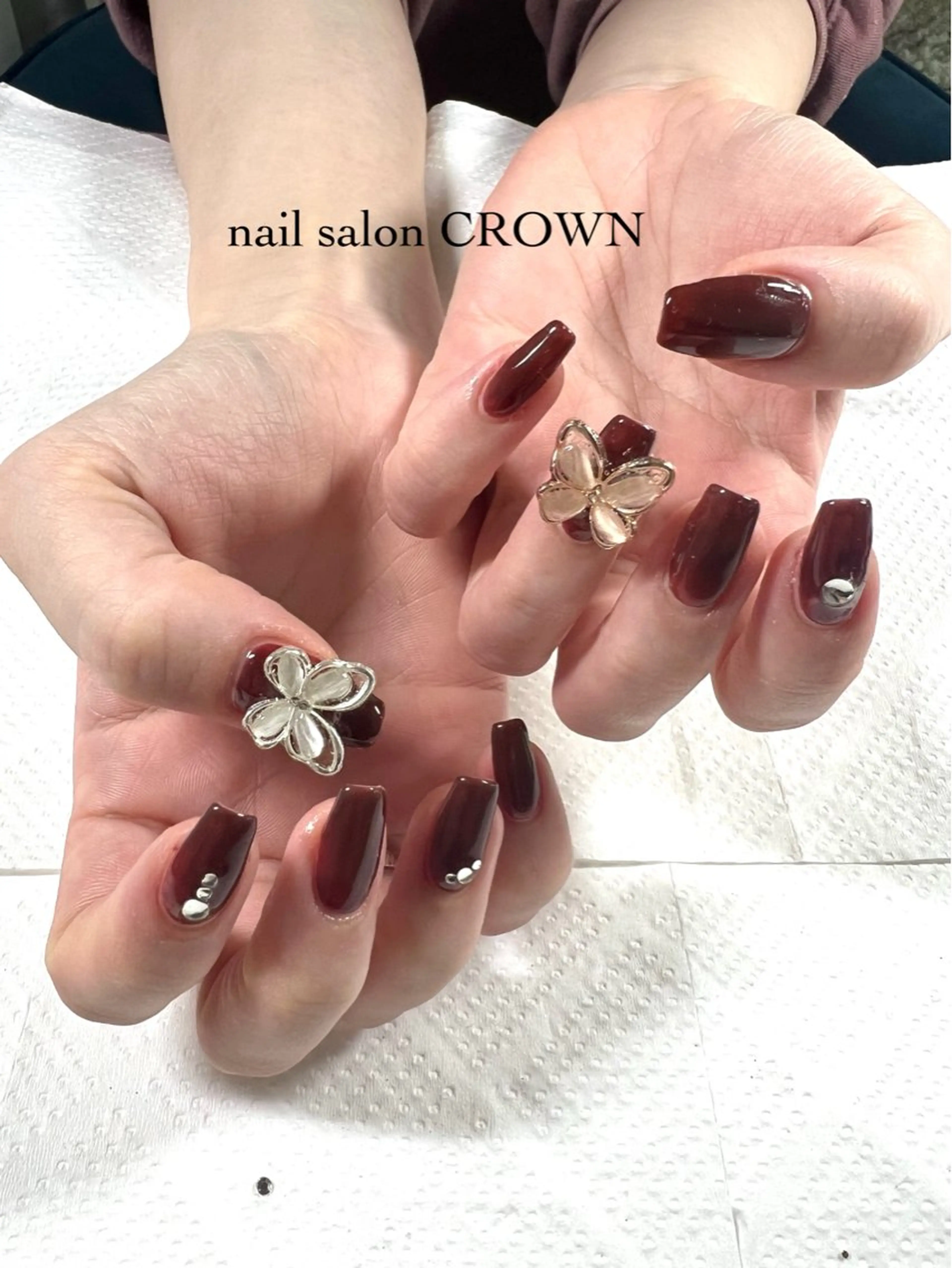 ネイル ボルドー ジェルネイル ワンカラーネイル バレンタイン nail salon CROWNのネイルデザイン