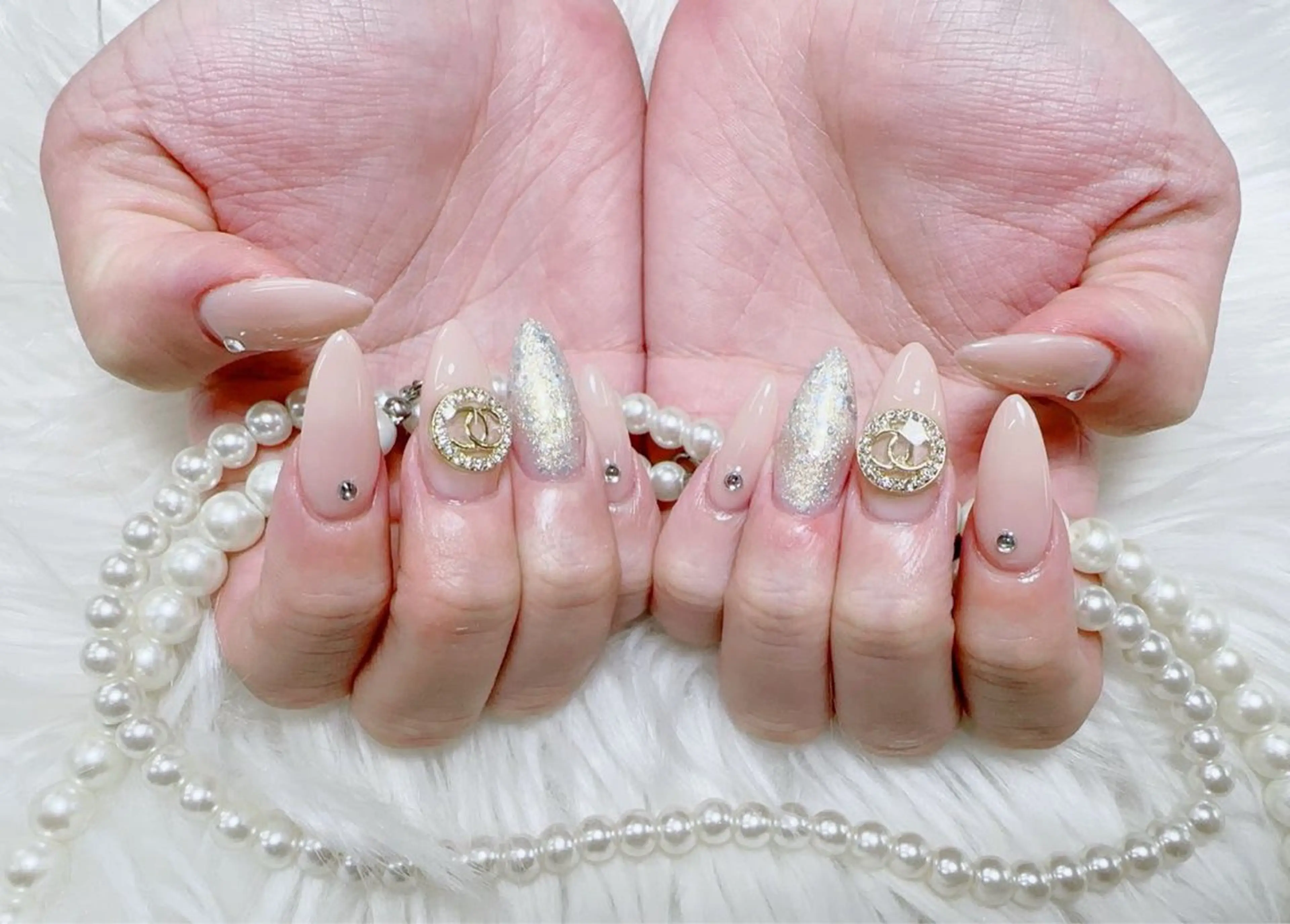 ネイル 長さ出し フレンチネイル ジェルネイル ガラスフレンチ 韓国ネイル ハンドネイル ハンドケア For U nail スカルプ専門店のネイルデザイン