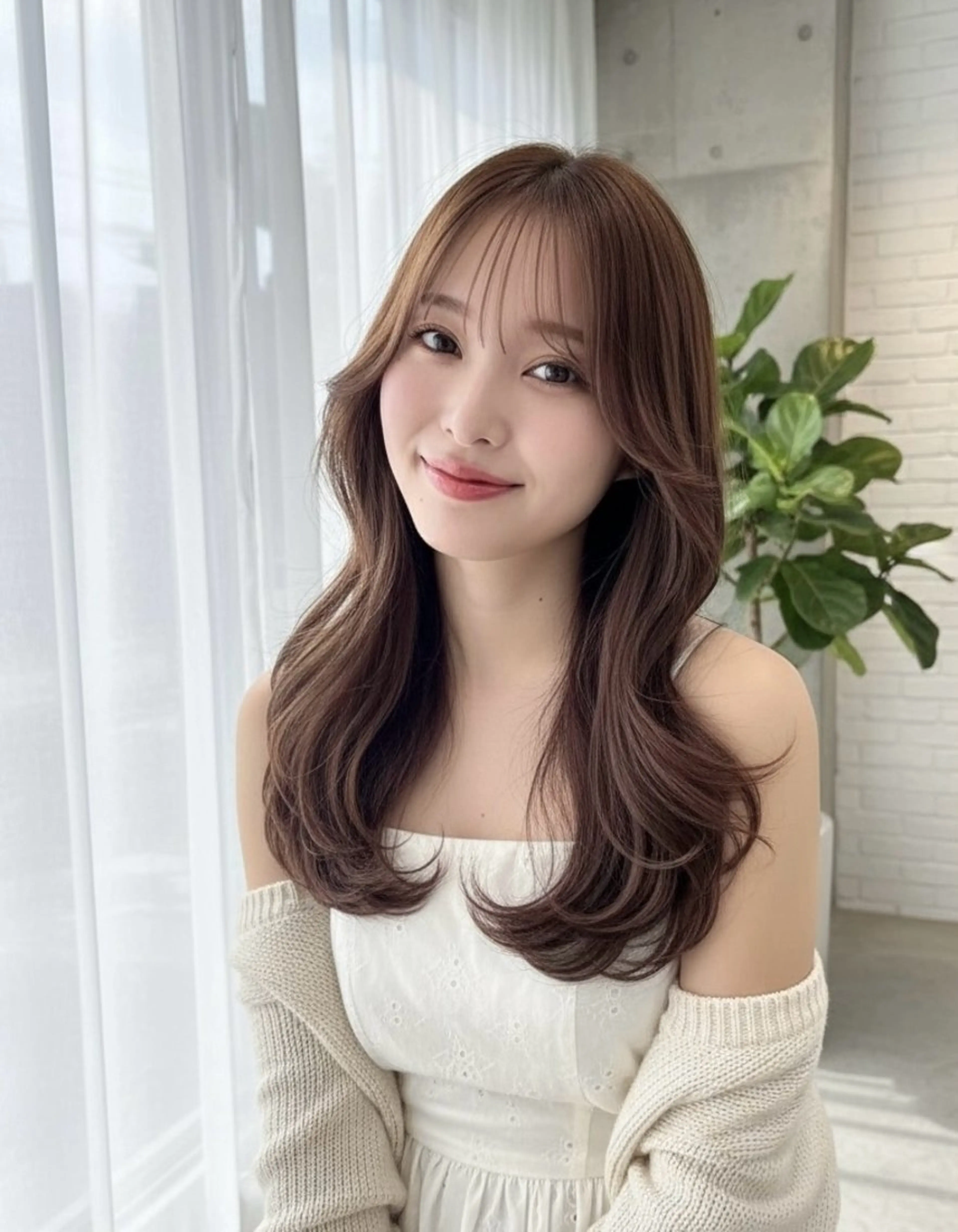 ロング カラー ベージュカラー ブリーチ ケアカラー 透明感カラー グレージュ カット ヘアカラー トリートメント 赤み消し韓国ヘア レイヤー縮毛🤍渡邉のヘアスタイル