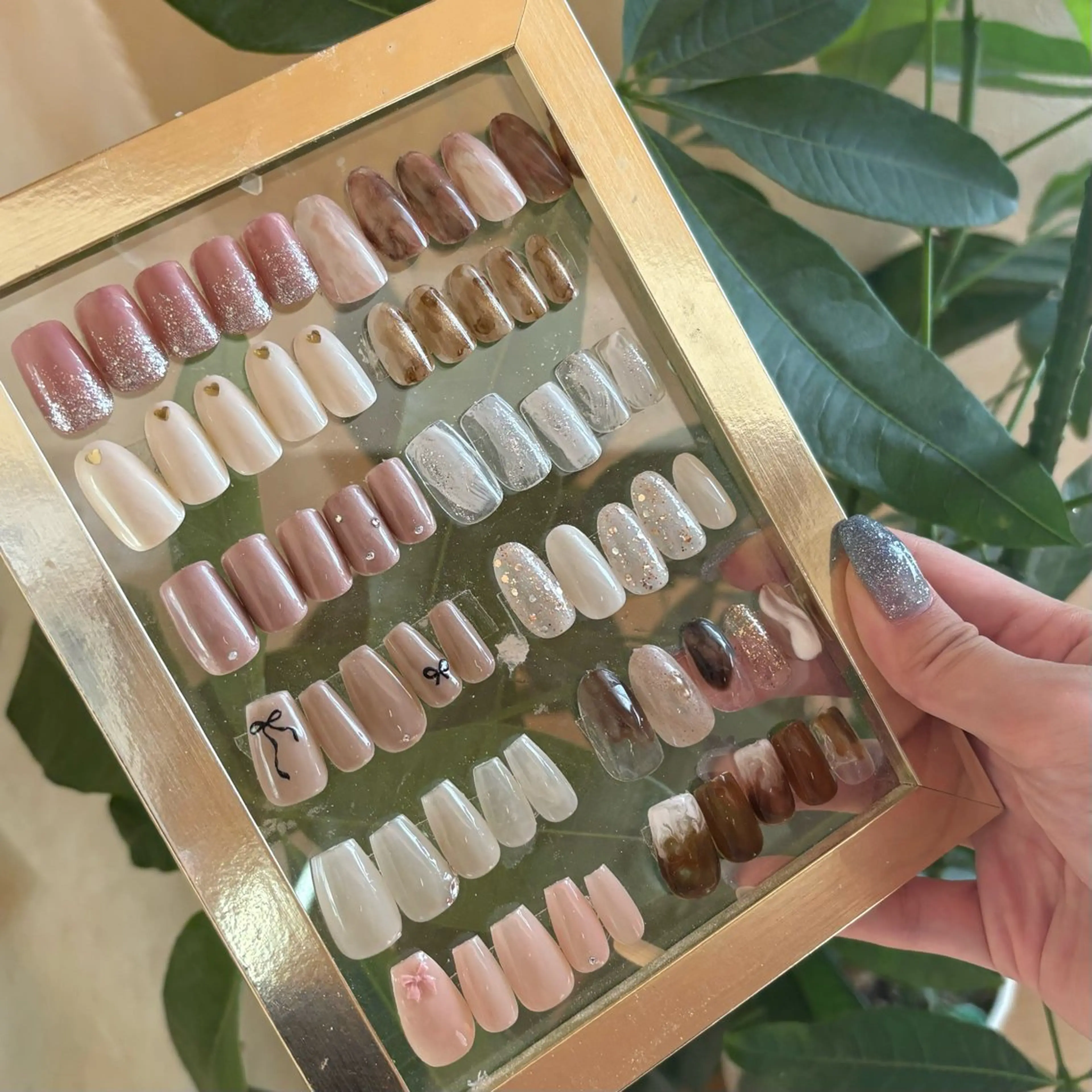 ネイル ハンドネイル Loêmy所属・Loémy airiのネイルデザイン