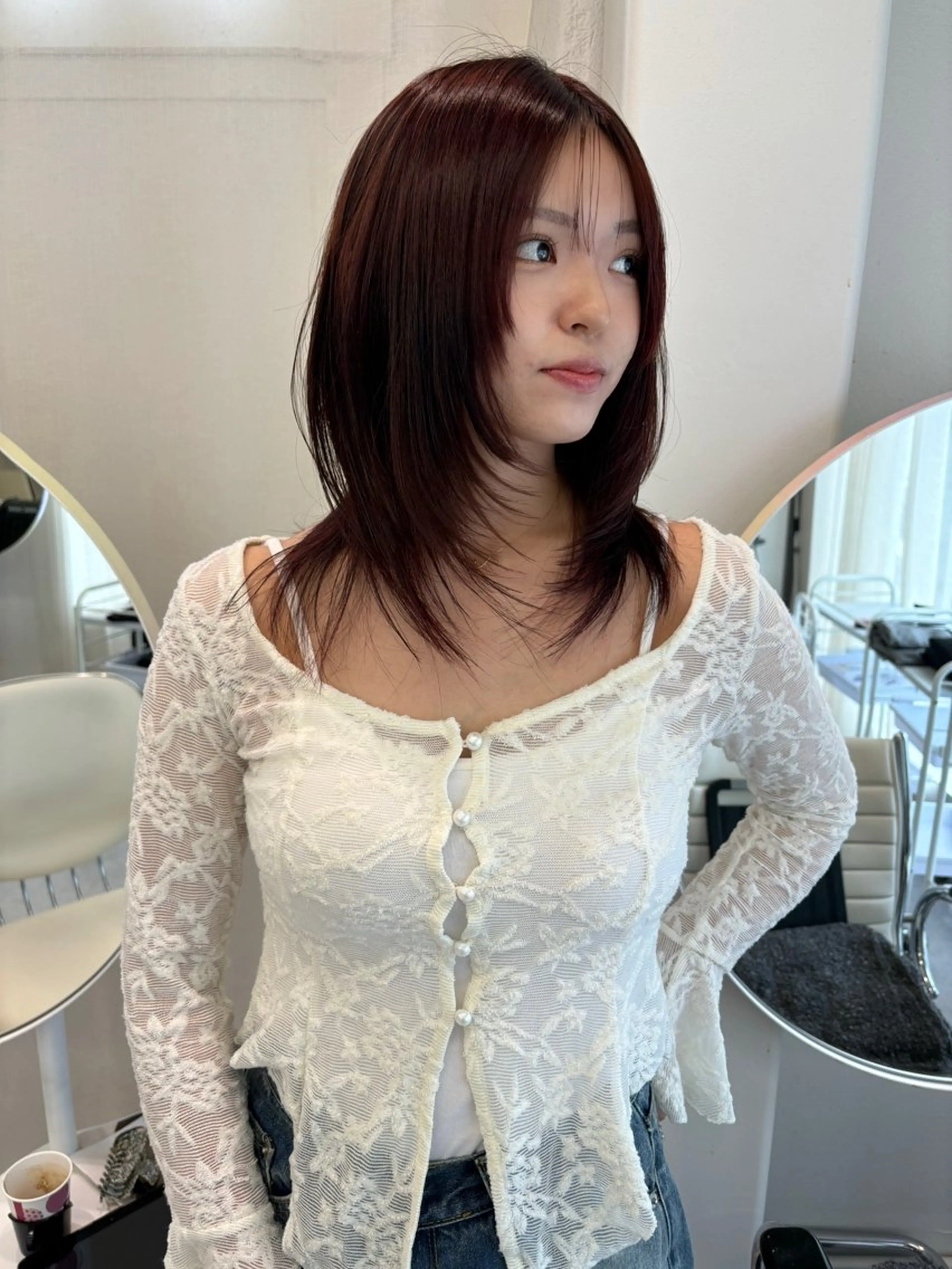 ミディアム カラー ブリーチ ダブルカラー ブリーチなしカラー 韓国風ヘア カット ヘアカラー トリートメント レイヤーカット🎀 kanaのヘアスタイル