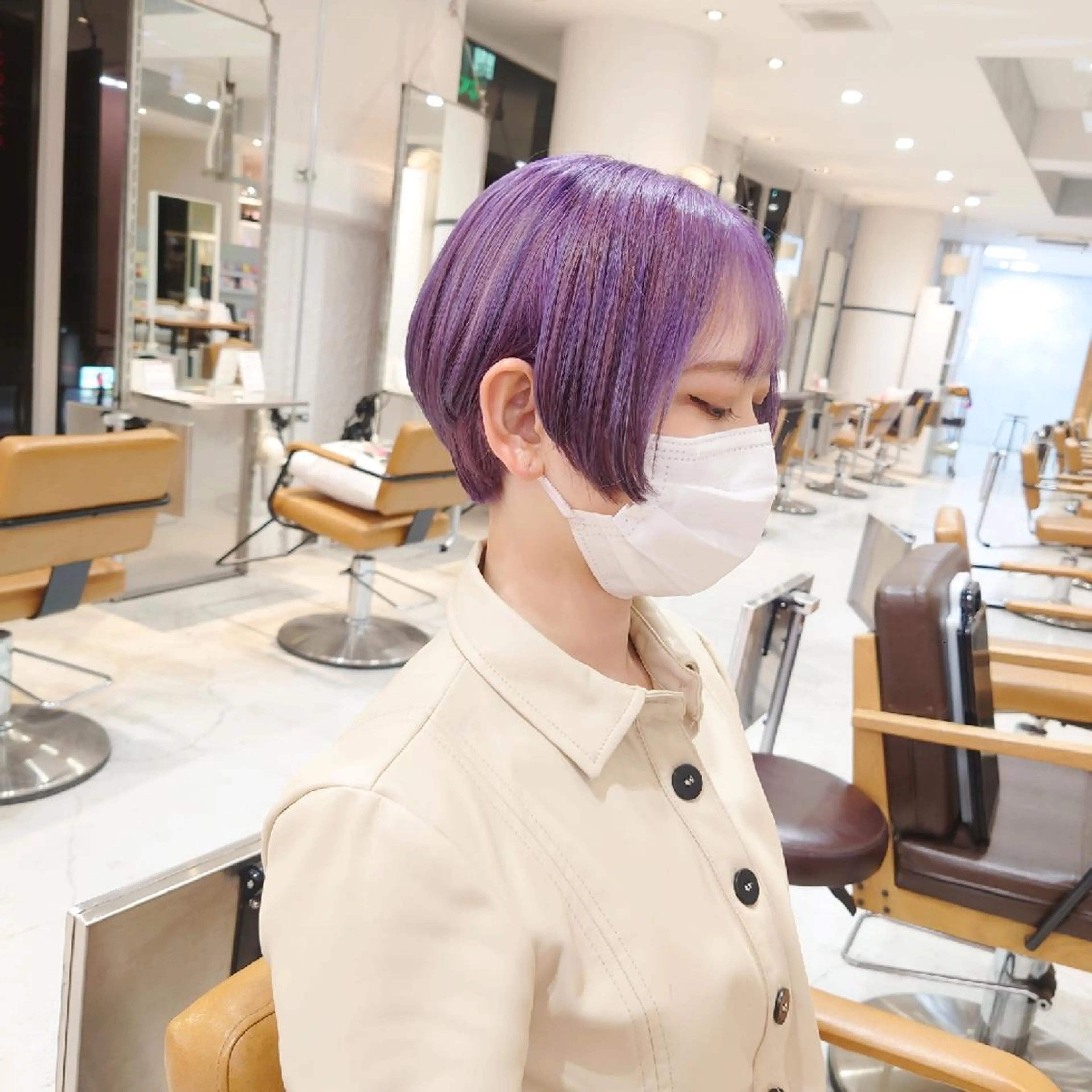 ショート パープルカラー ヘアカラー トリートメント 艶髪✨ブリーチ職人 井手正康のヘアスタイル