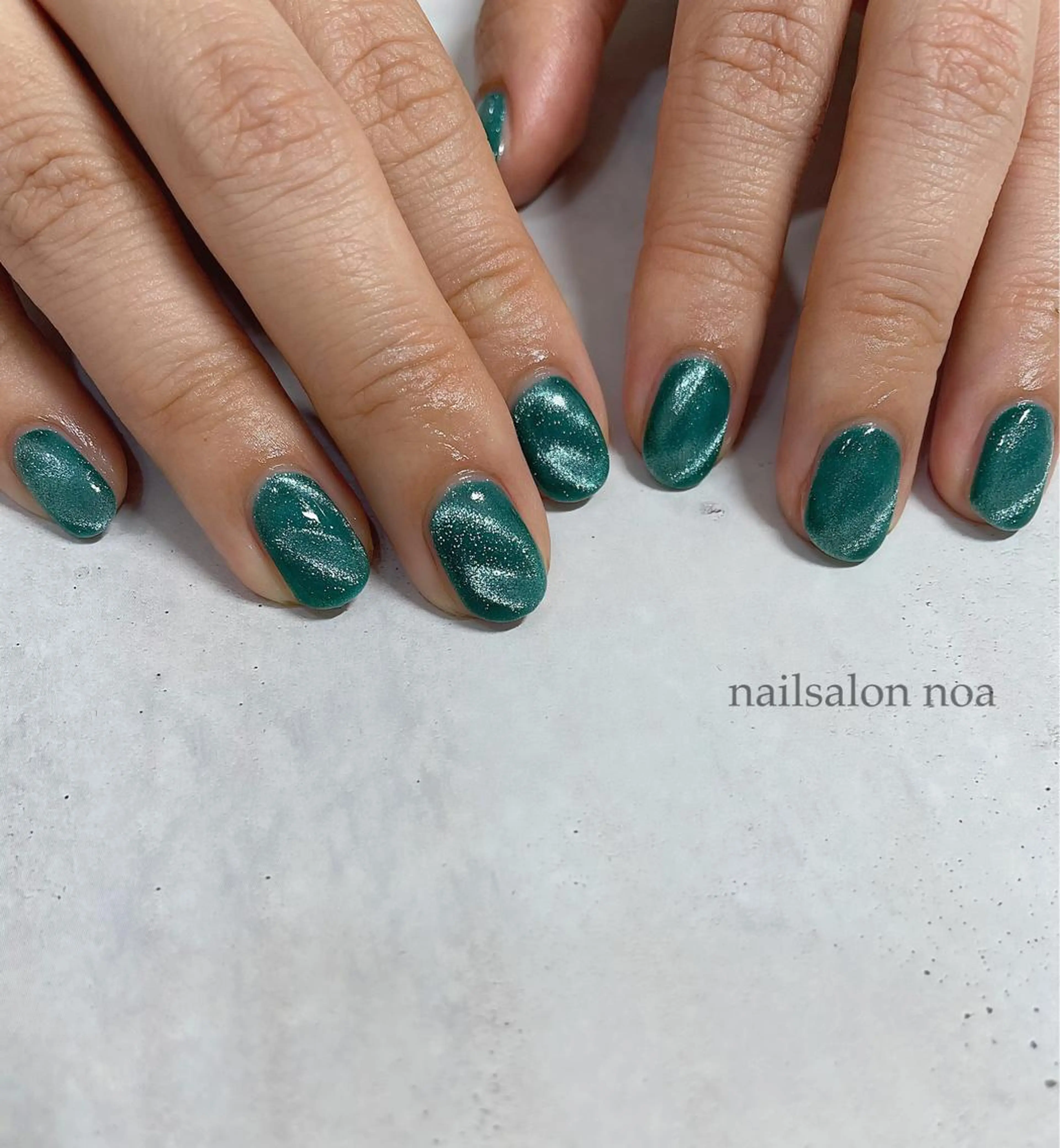 ネイル オーロラネイル ジェルネイル マグネットネイル ニュアンスネイル パラジェル nailsalon noa所属・nailist sakiのネイルデザイン