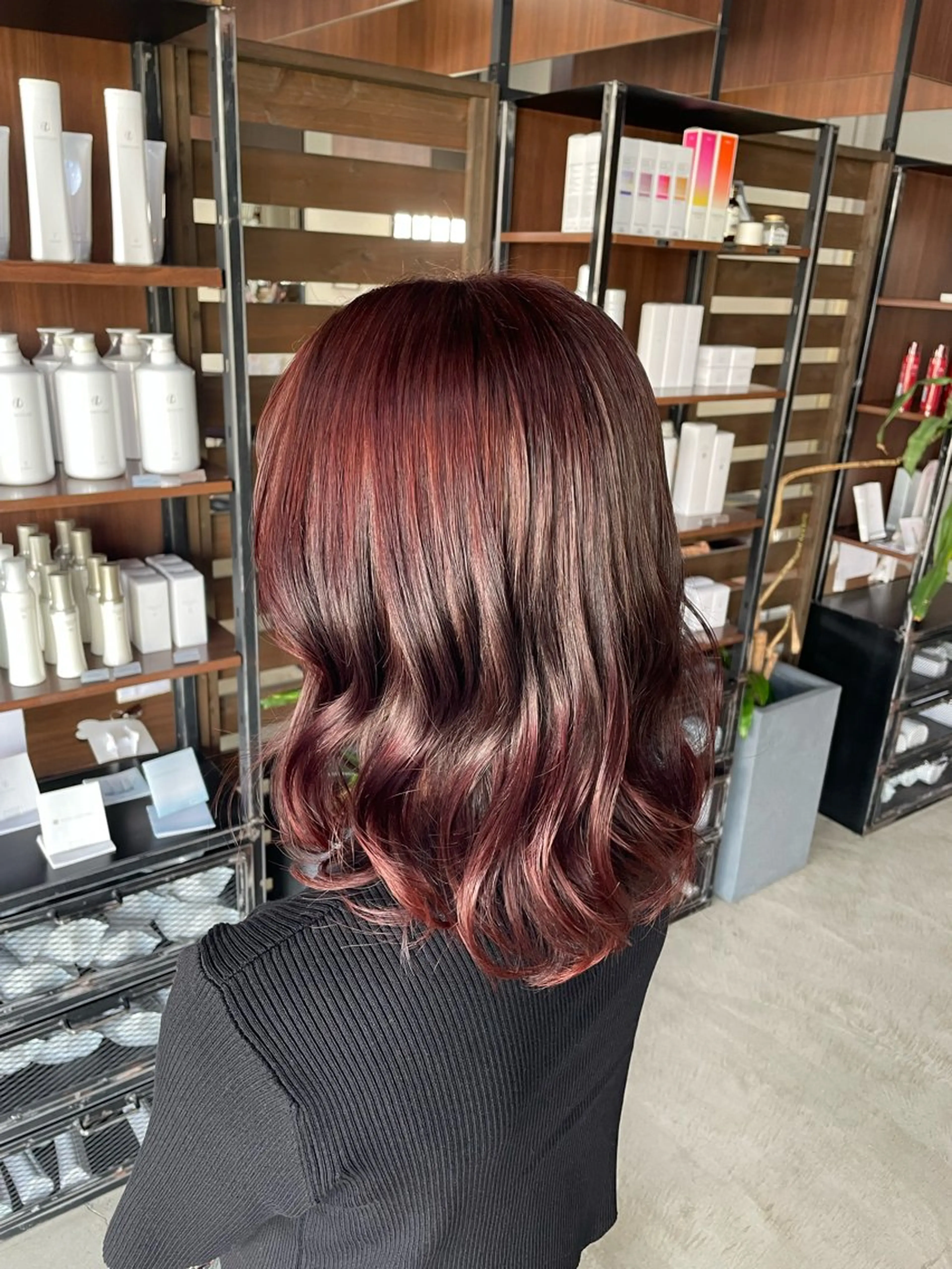 セミロング OGAWA NOAのヘアスタイル