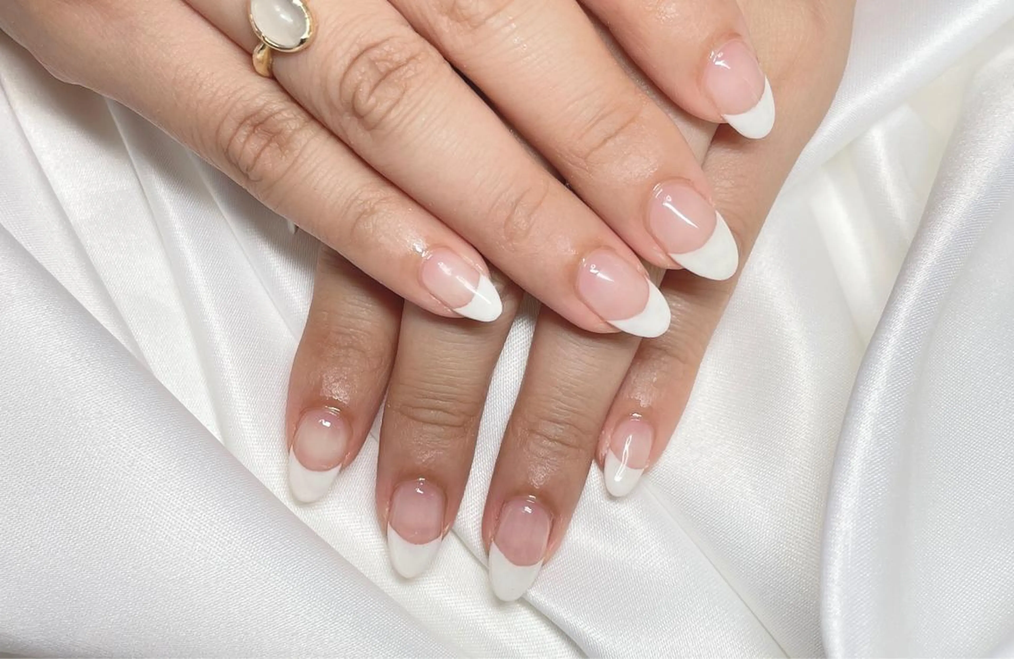 ネイル 23時まで❤︎韓国、 ワンホンネイルのネイルデザイン