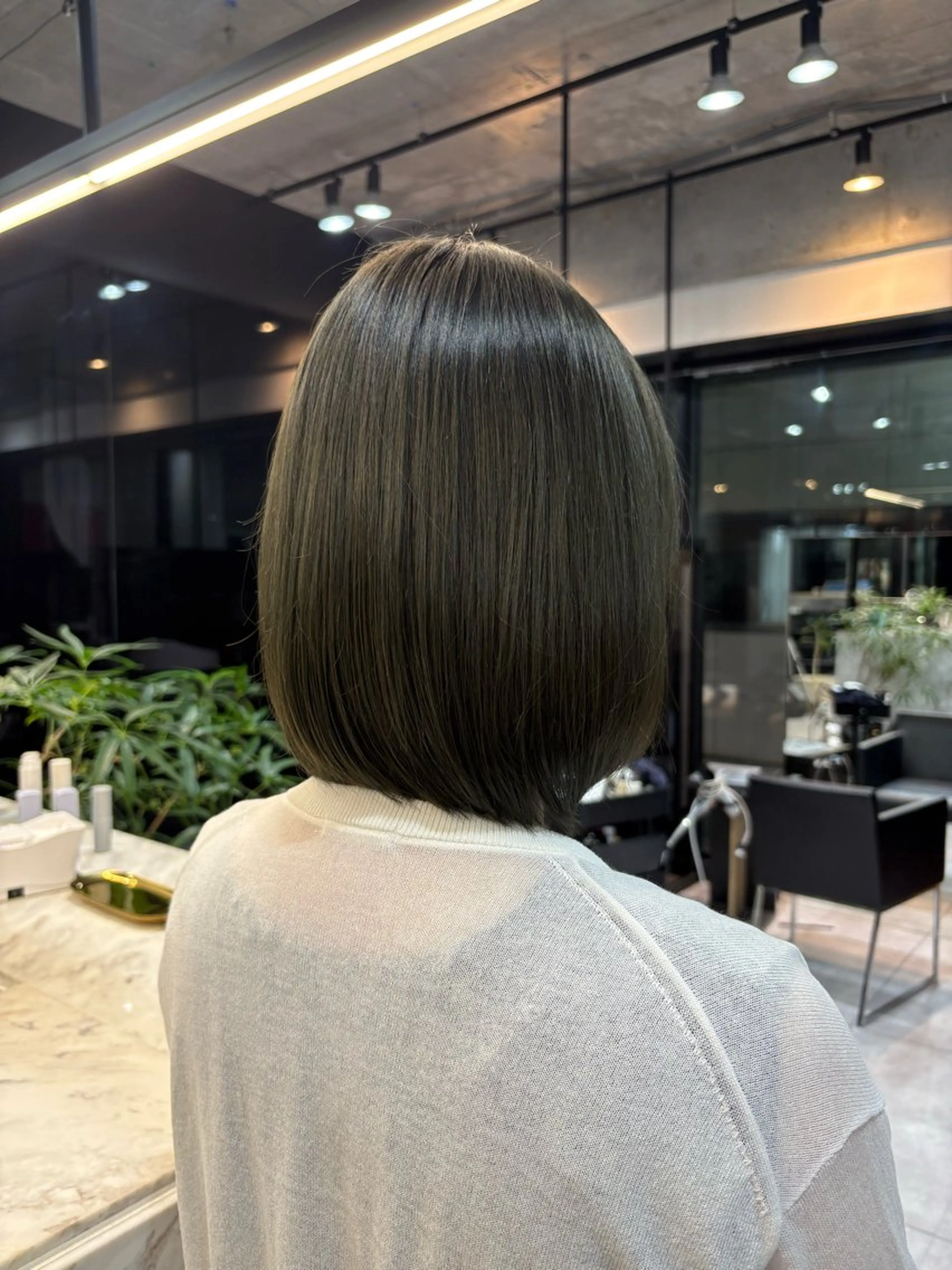 ショート カラー fanna ginza所属・松永 桃佳のヘアスタイル