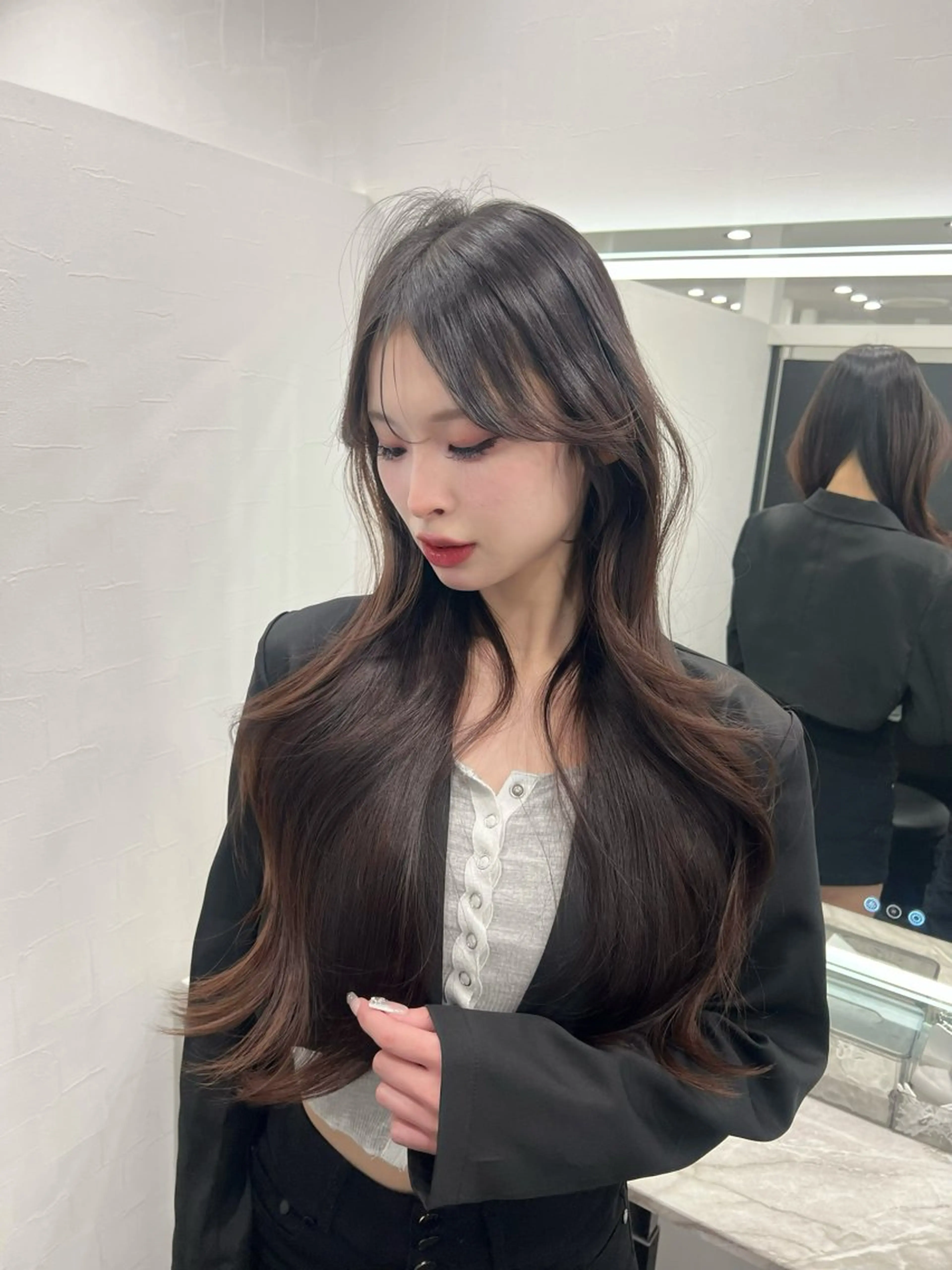 ロング カット ヘアカラー トリートメント 銀座/韓国/ワンホン 🤍艶髪🖤nahoのヘアスタイル