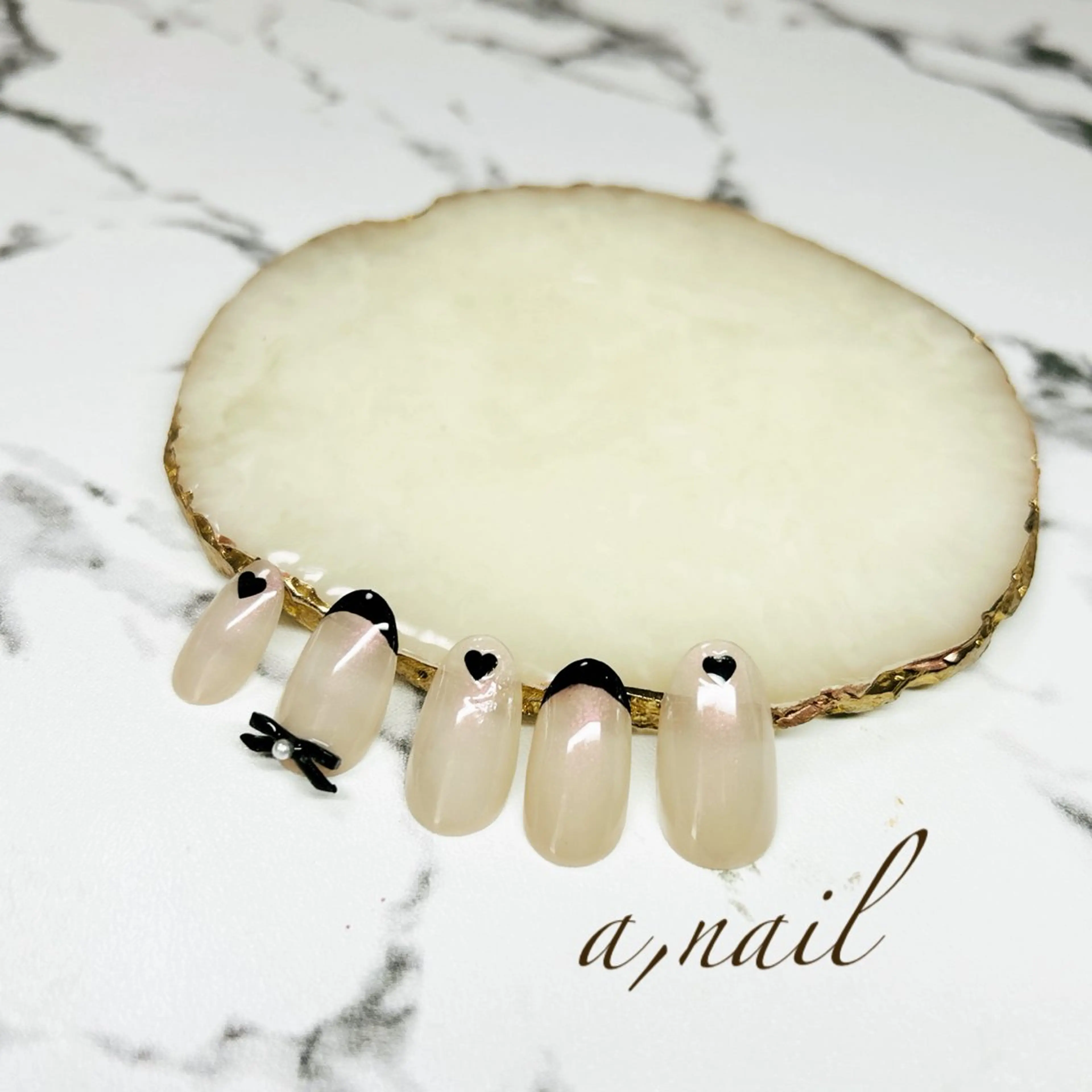 ネイル フレンチネイル ジェルネイル グラデーション ハート ワンカラーネイル ネイルサロン エーネイルのネイルデザイン