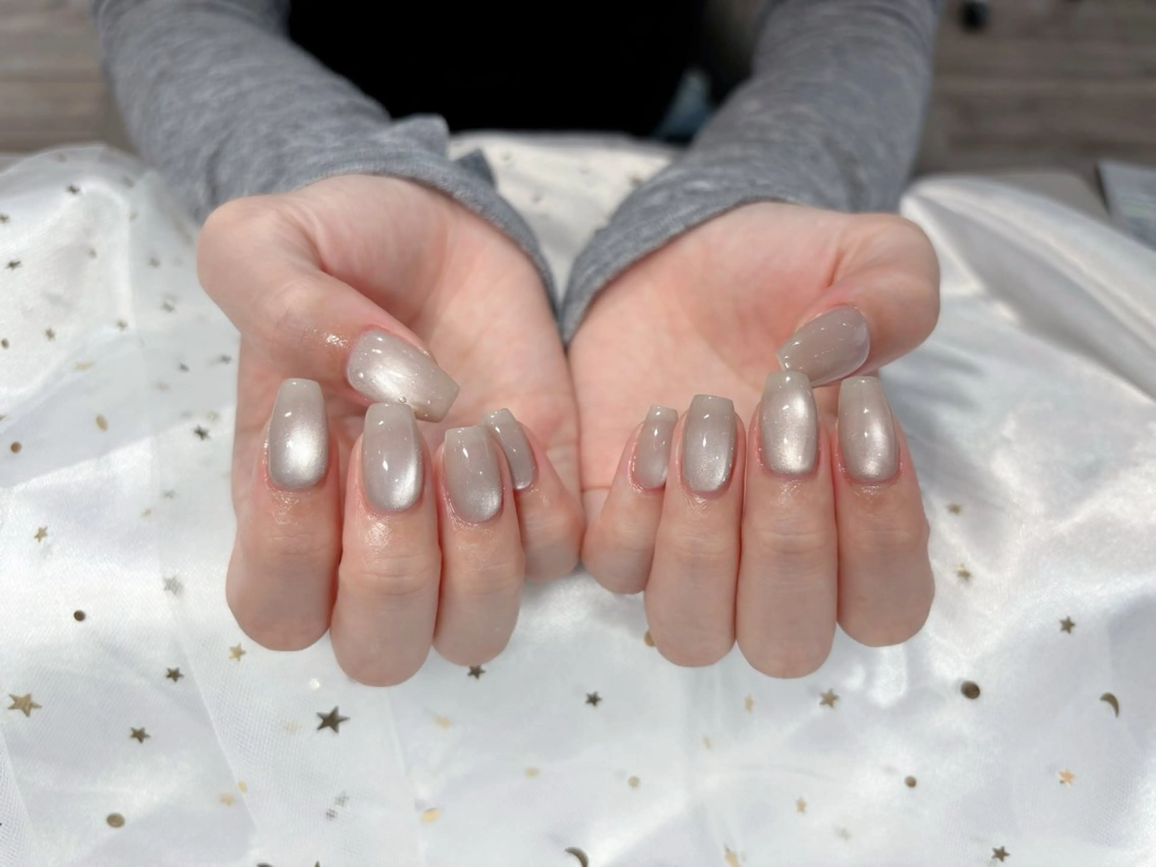 ネイル マグネットネイル マグネットワンカラー ワンカラーネイル ハンドネイル ximina ネイルサロン北堀江のネイルデザイン