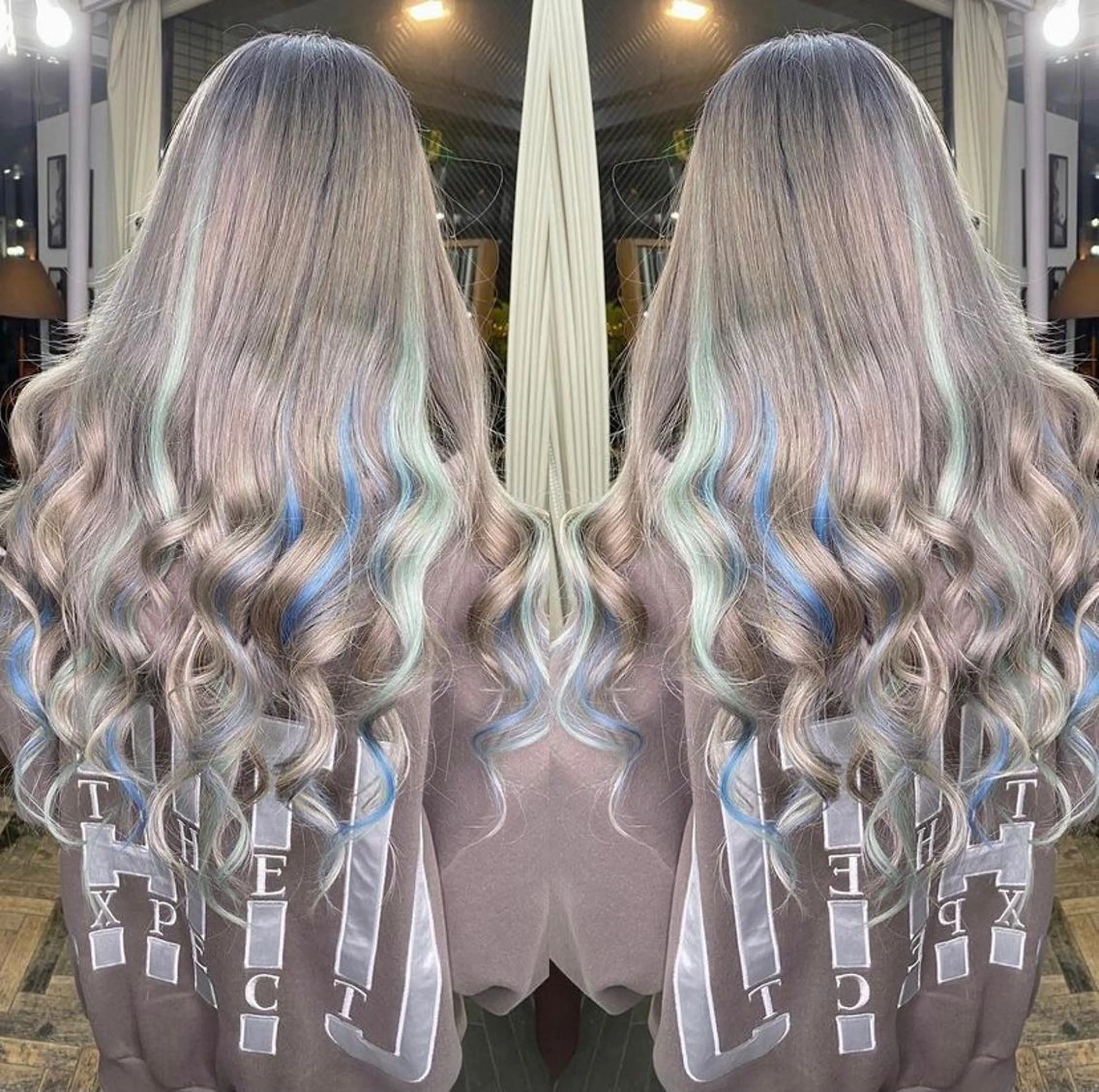 ロング カラー モモカ/ハイトーン /バレイヤージュのヘアスタイル