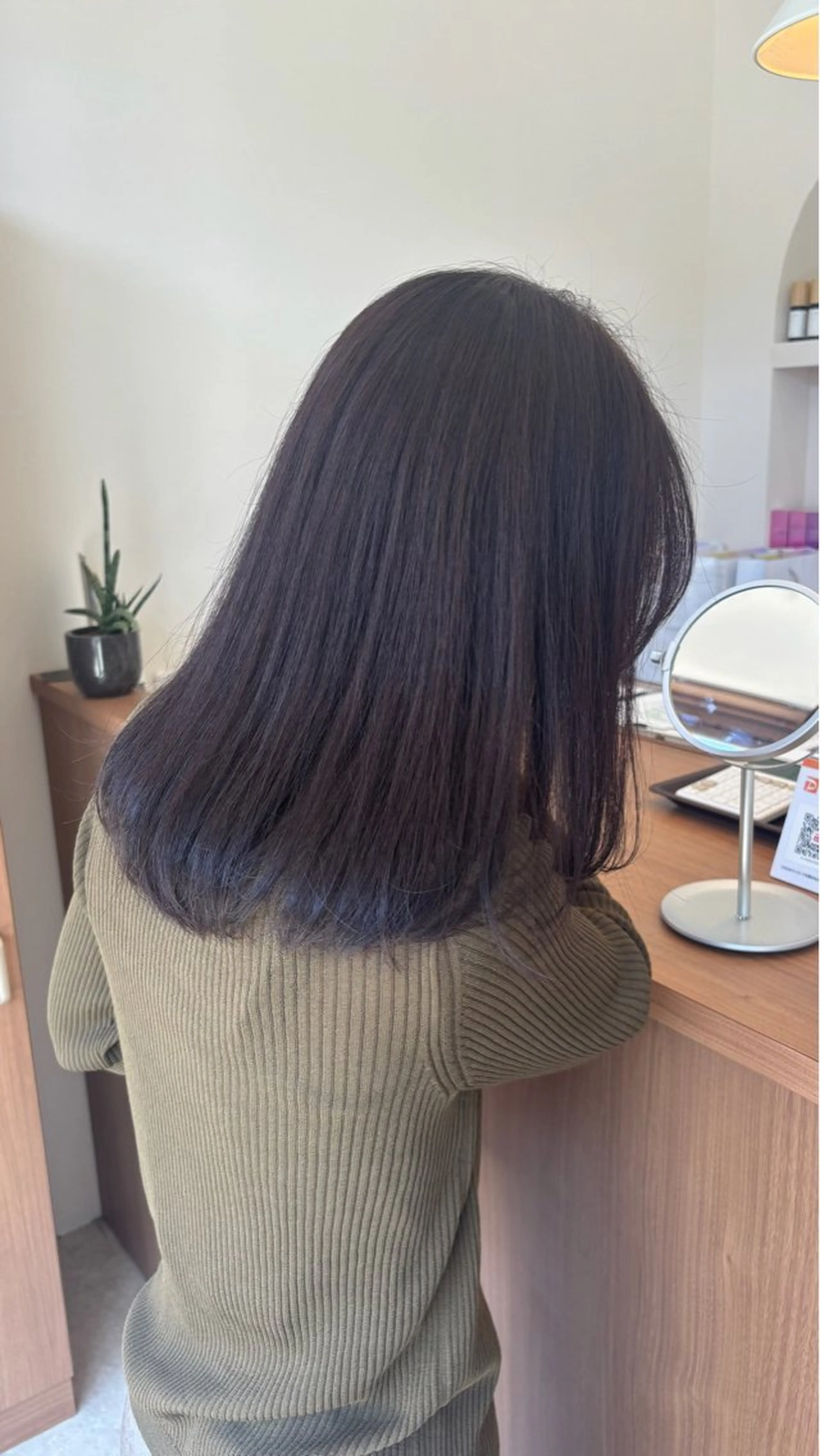 ミディアム カラー ヘアアレンジ 能勢 莉里花のヘアスタイル