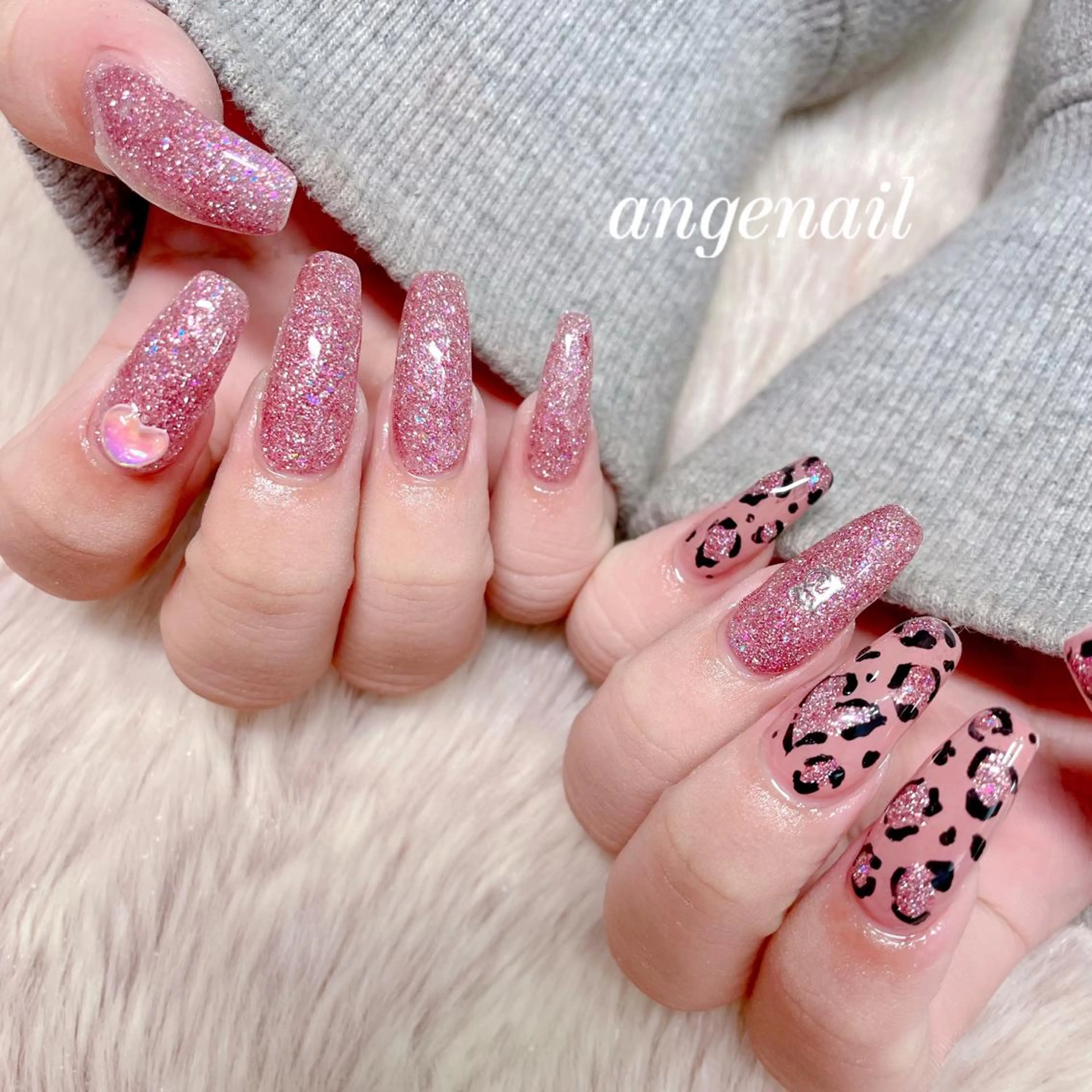 ネイル ハンドネイル オーナーネイリスト MAKIのネイルデザイン