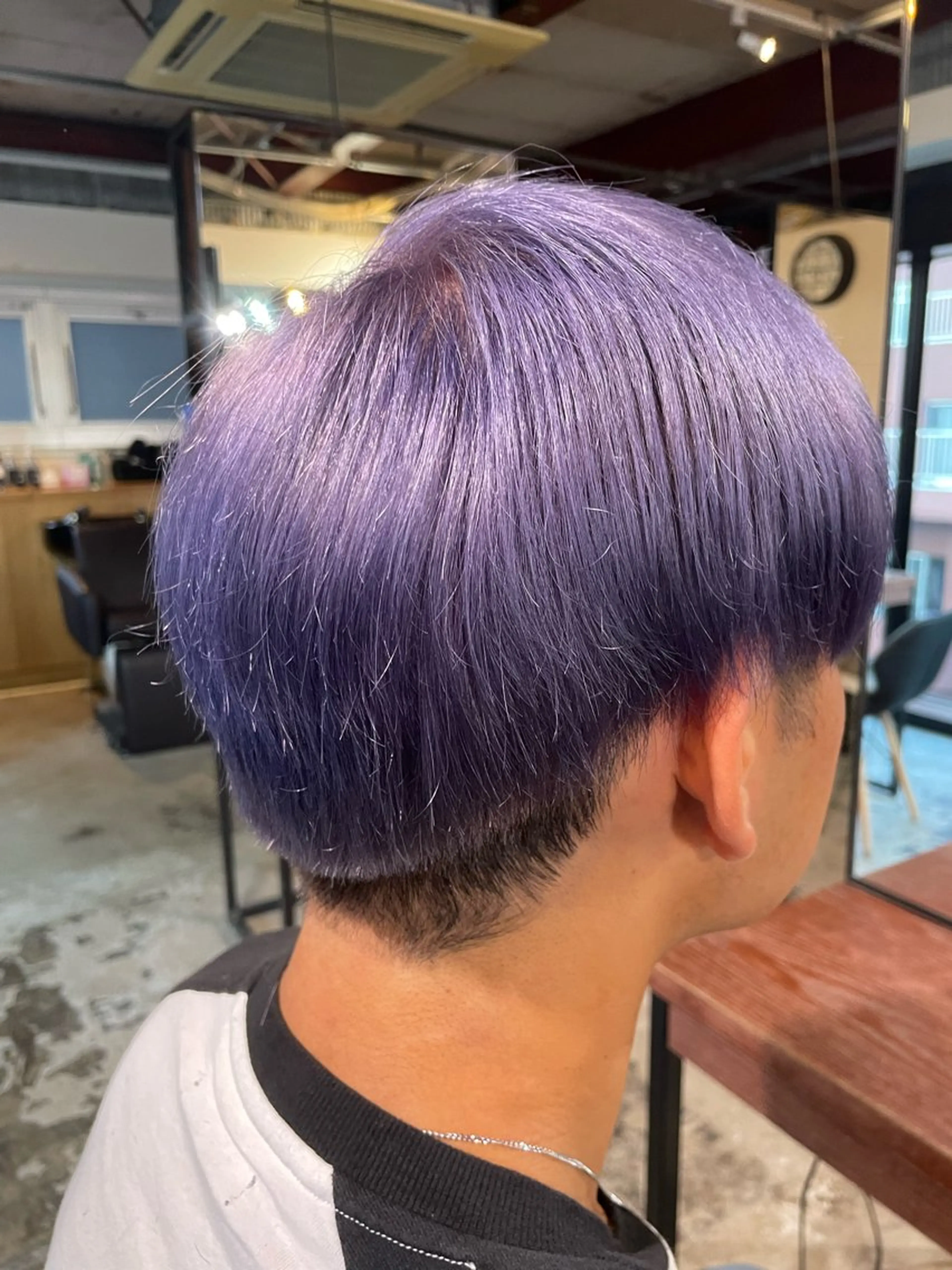 カラー メンズ メンズインナーカラー ベージュカラー イヤリングカラー インナーカラー ボブ La fith hair ray所属・メンズ/パーマ/ ブリーチ/KAITOのヘアスタイル