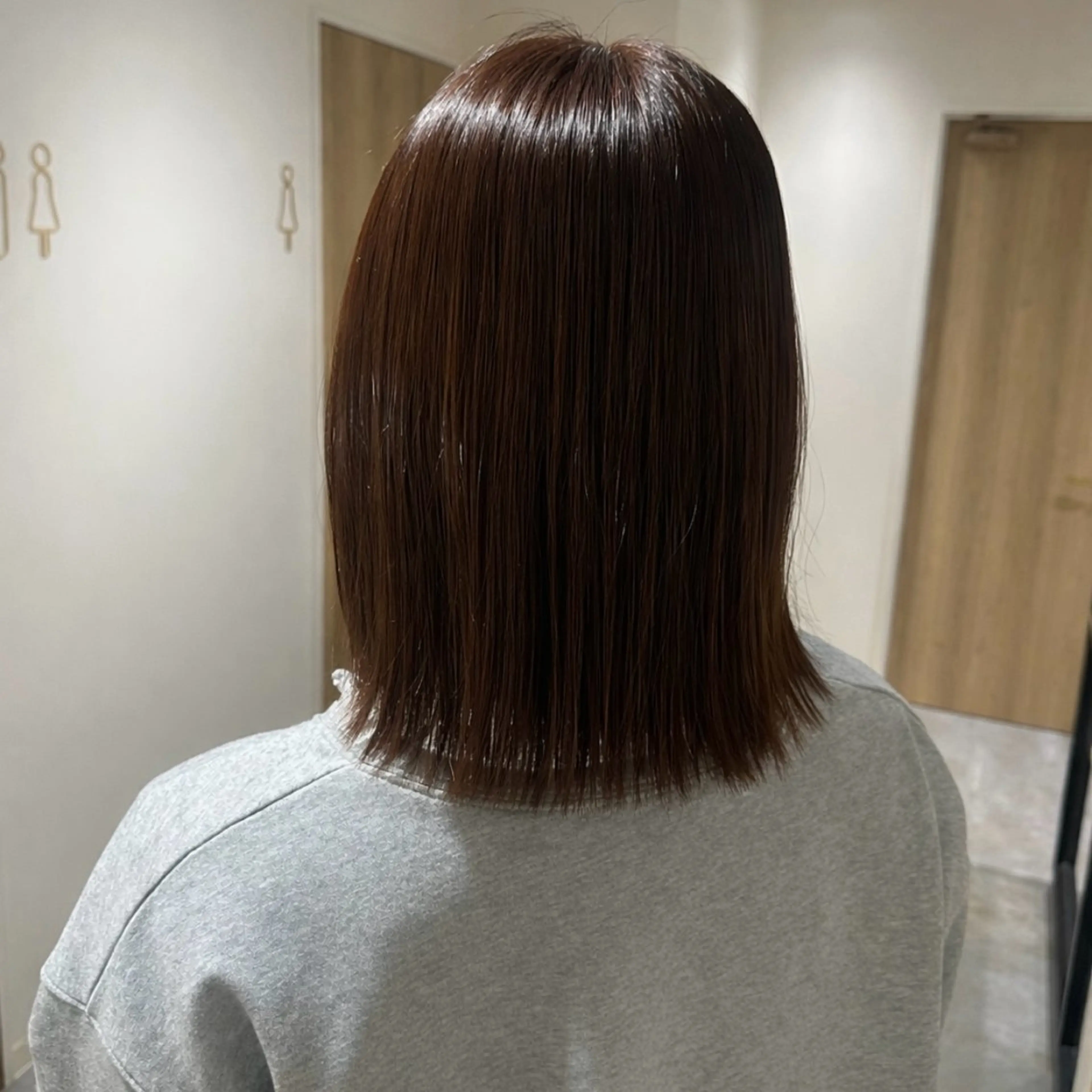 ミディアム ヘアカラー powderhair_luminity所属・矢澤涼夏 🎀ツヤ髪のヘアスタイル