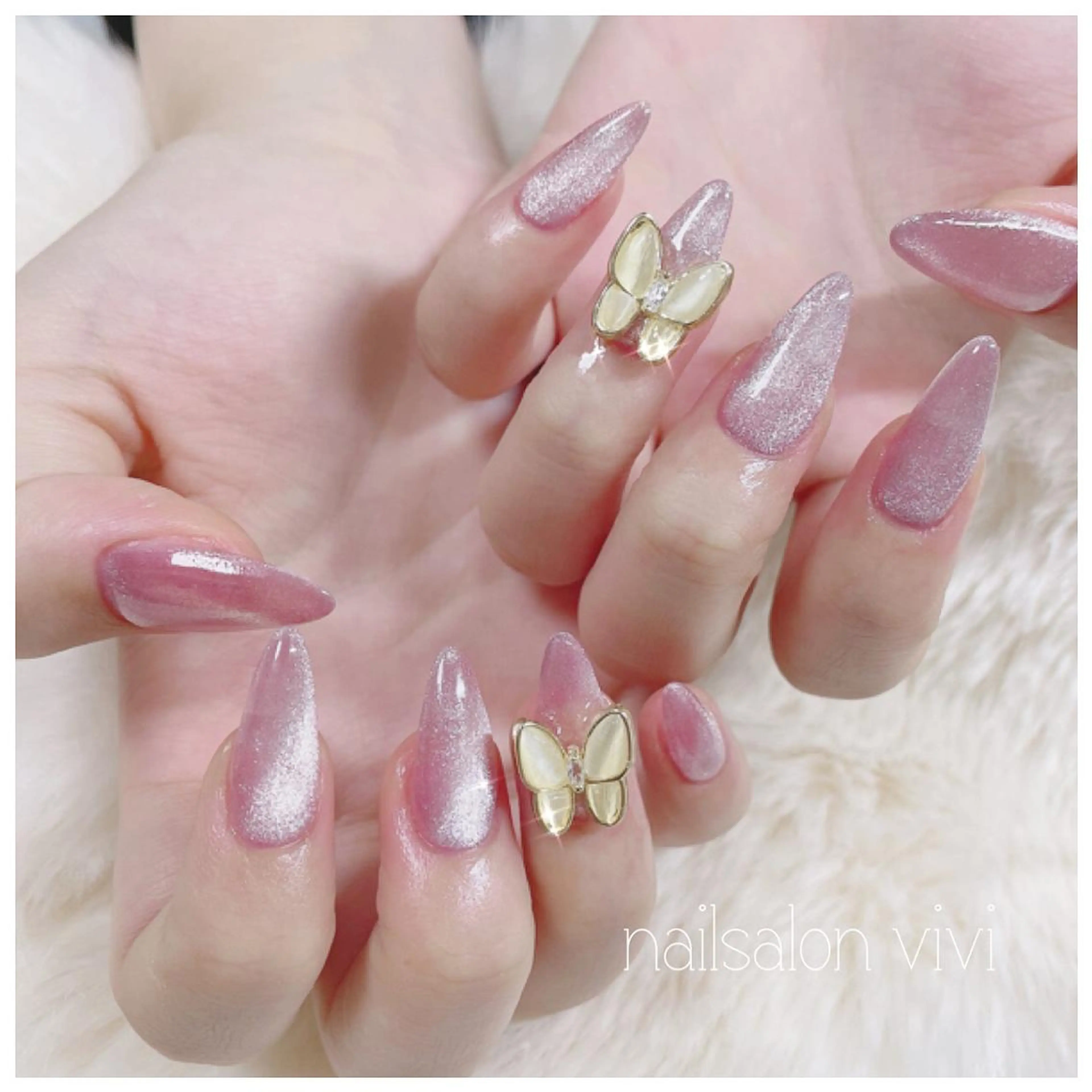 ネイル ＶＩＶＩ nailsalonのネイルデザイン