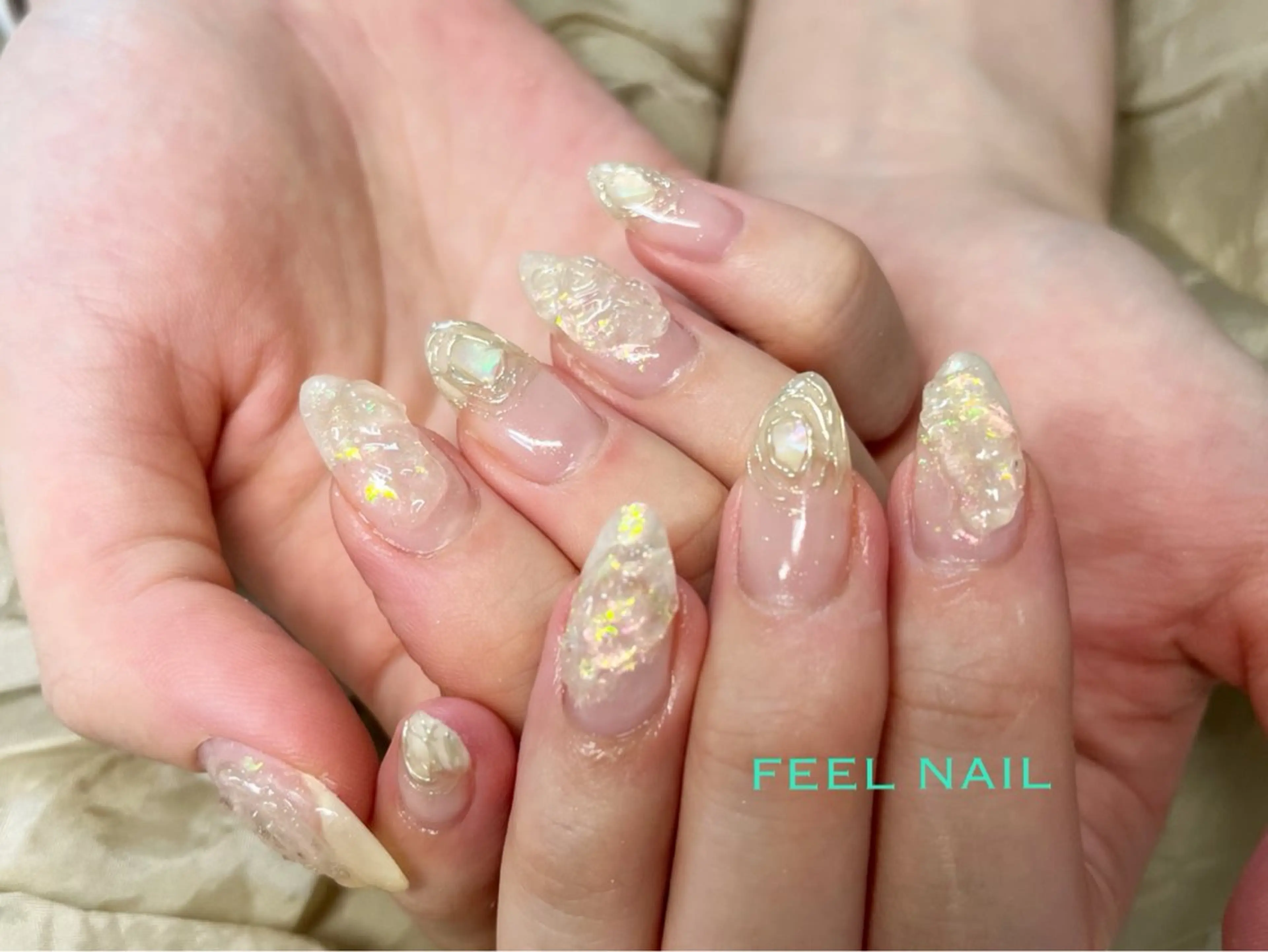 ネイル クリアネイル 秋好 悠のネイルデザイン