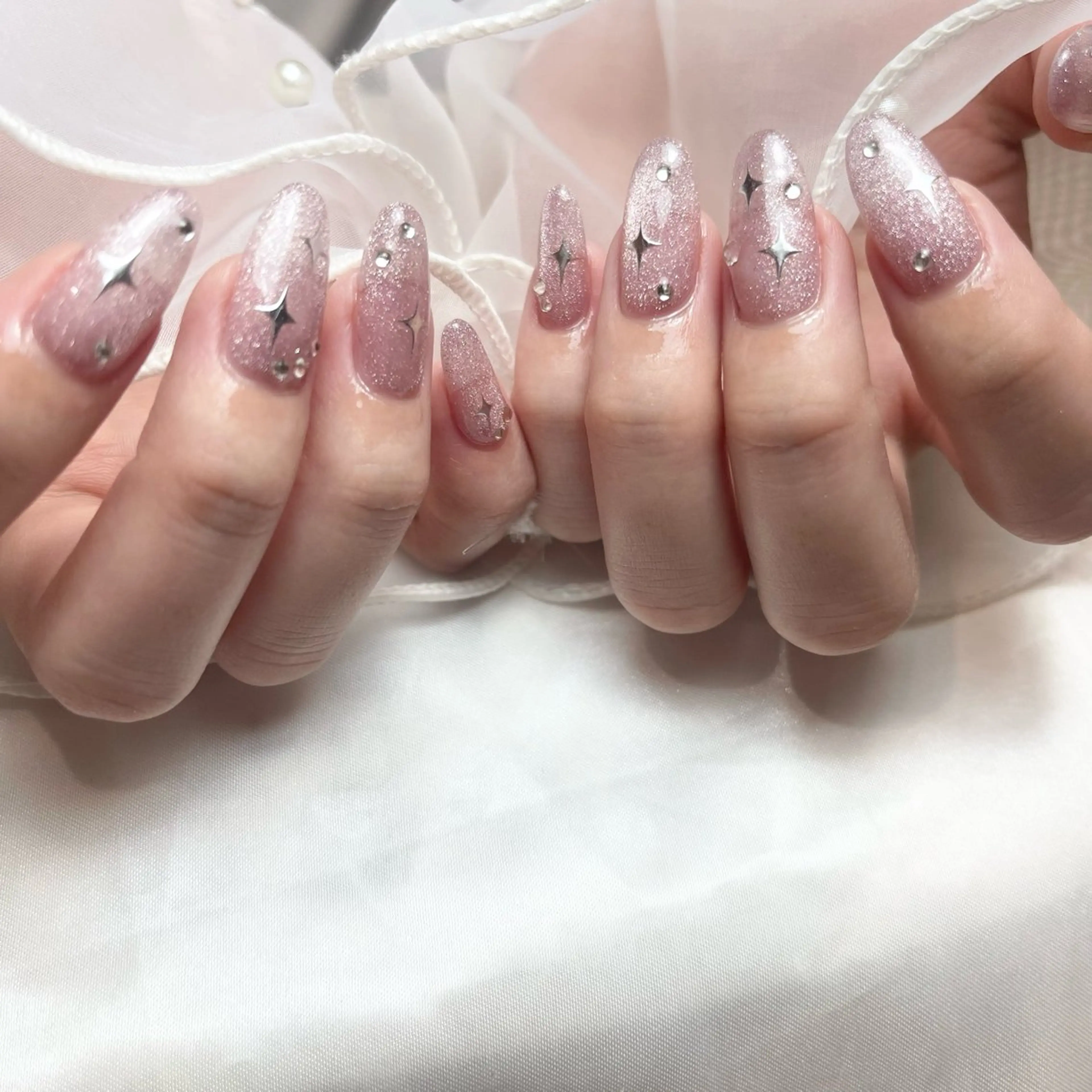 キッズ ネイル キラキラネイル マグネットネイル ストーンネイル ハンドネイル salon de Tiara 碧のネイルデザイン