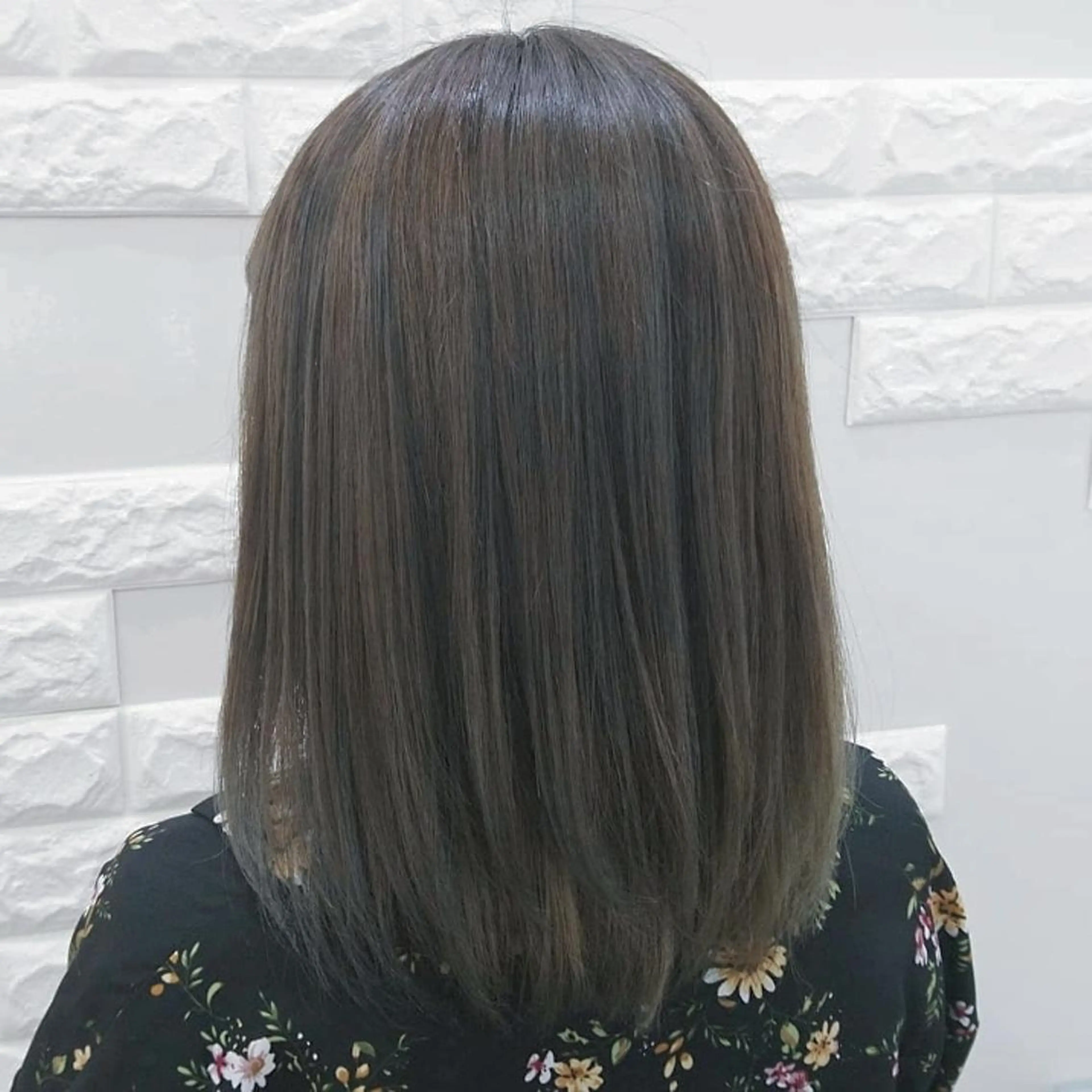 カラー ambellir島村 久恵のマツエク・マツパデザイン